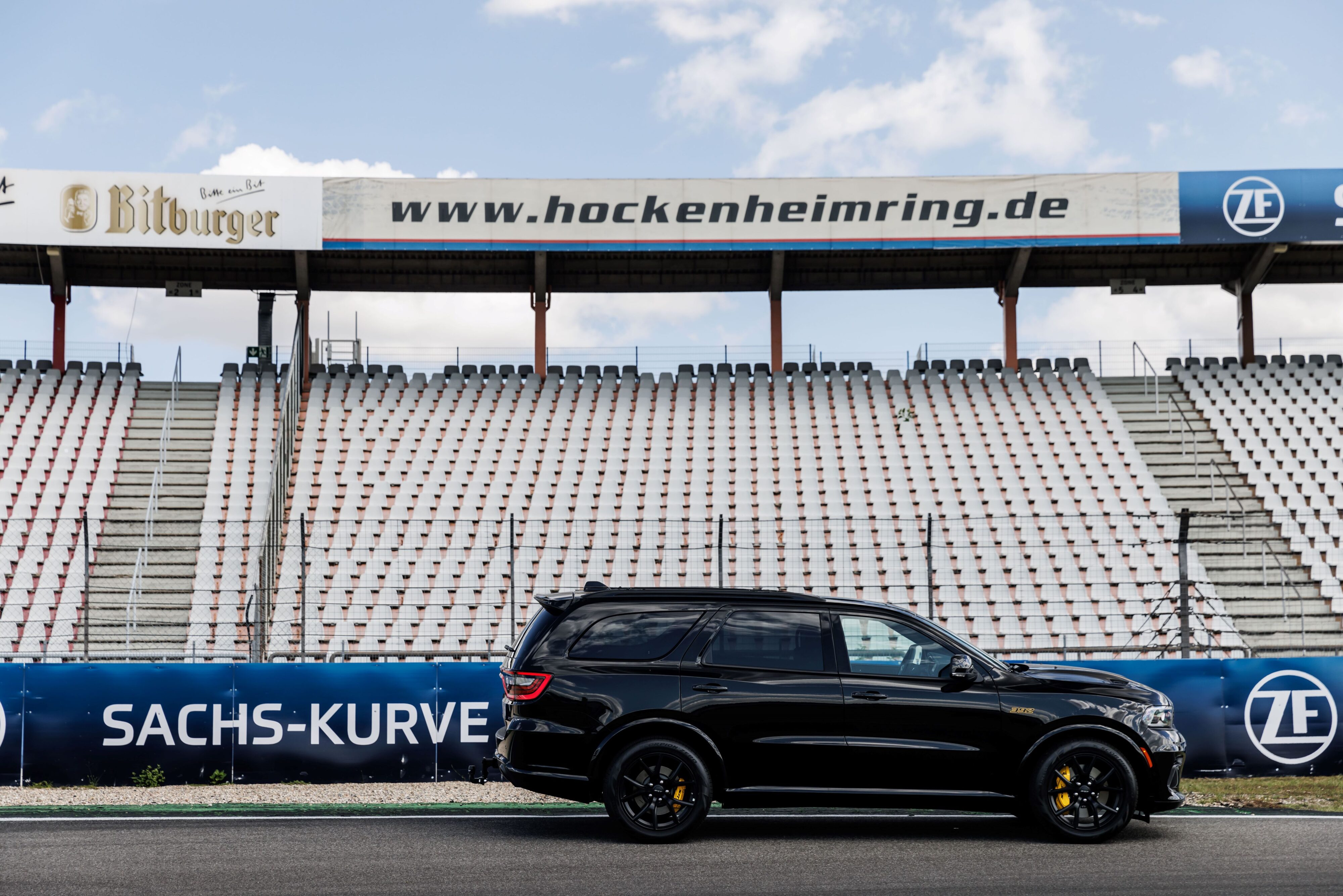 Side view of a 2024 Dodge Durango SRT 392 AlcHEMI
