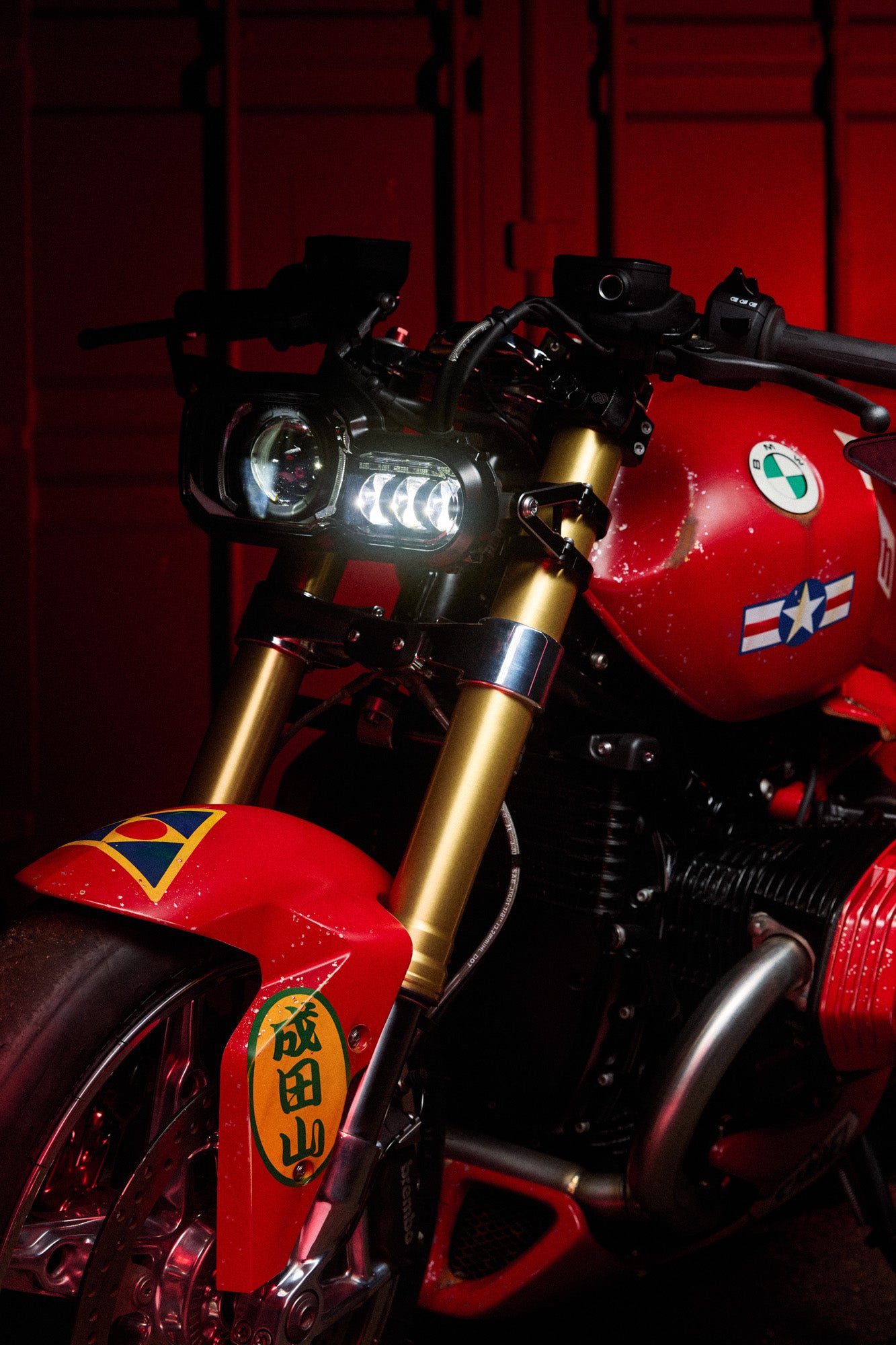 Neo-Tokyo meets Bavarian Steel: I want this BMW R nineT Inspired by Akira