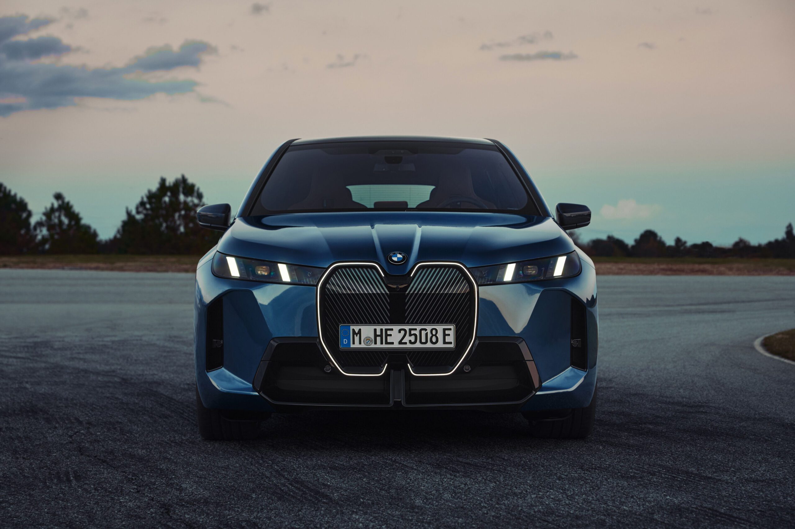 New BMW iX