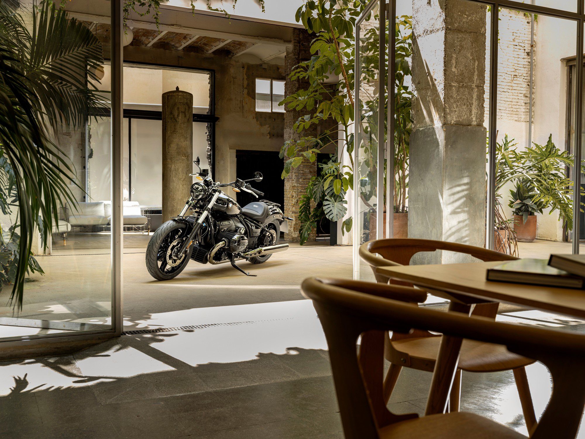 R18 Alert! BMW Updates R 18 Lineup for 2025