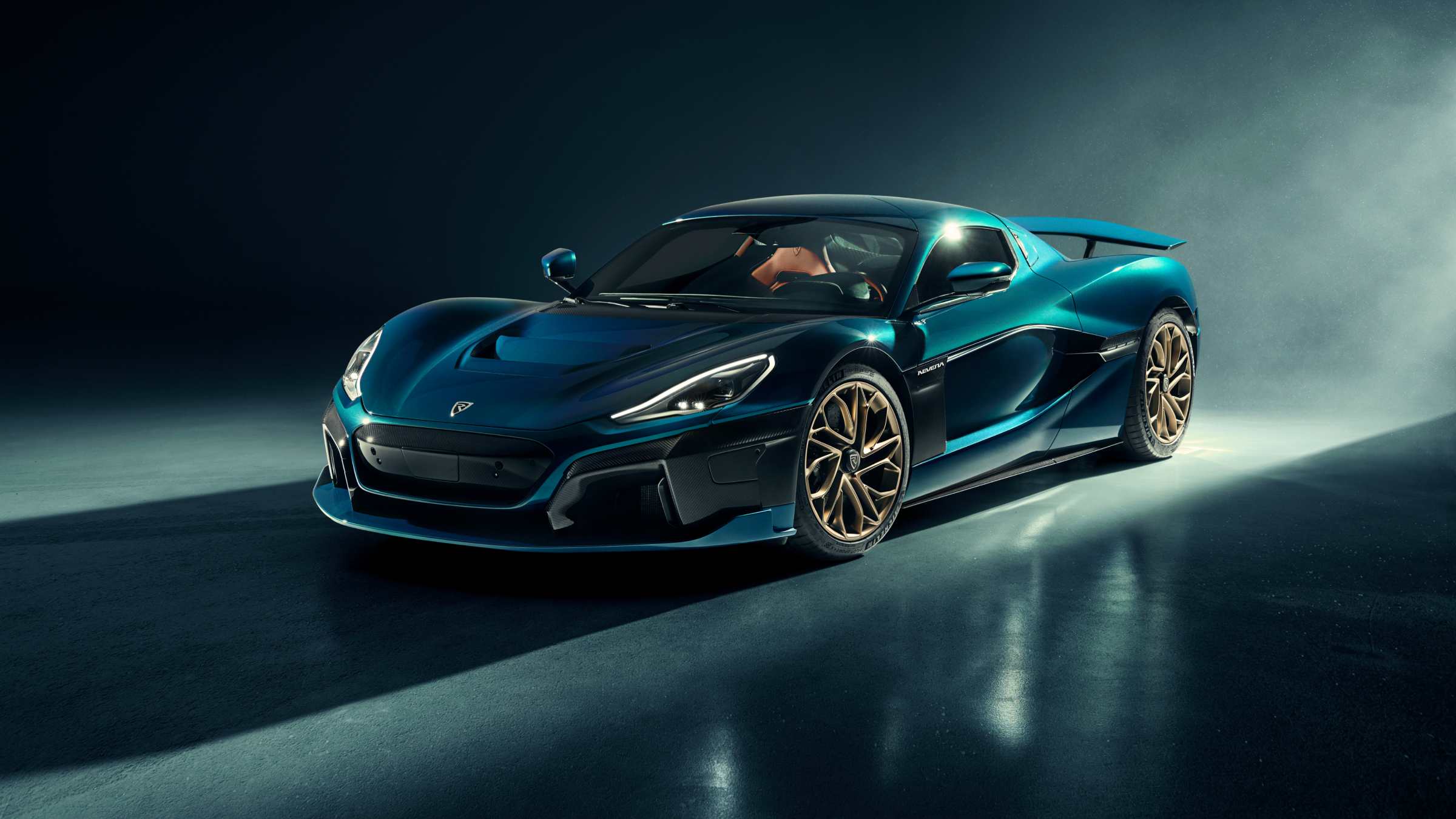 Rimac Nevera (2021)