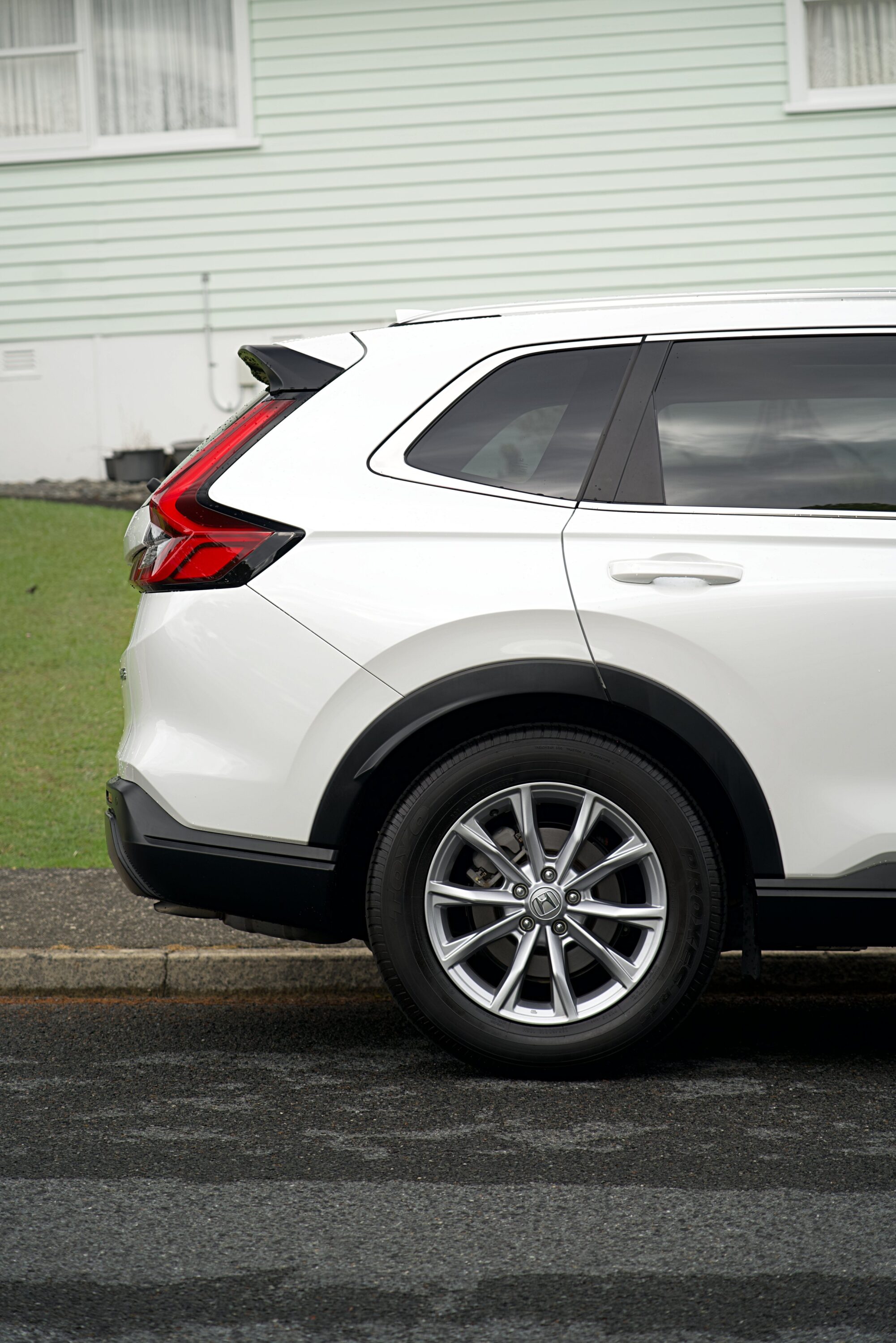 7 Seats, 1 Job, 0 Fuss - Honda CR-V Long Term Review