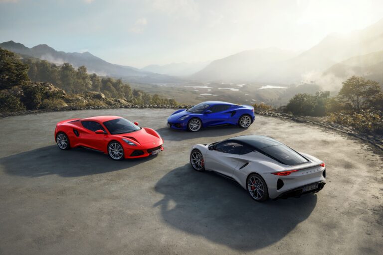 A lineup of three MY25 Lotus Emiras.