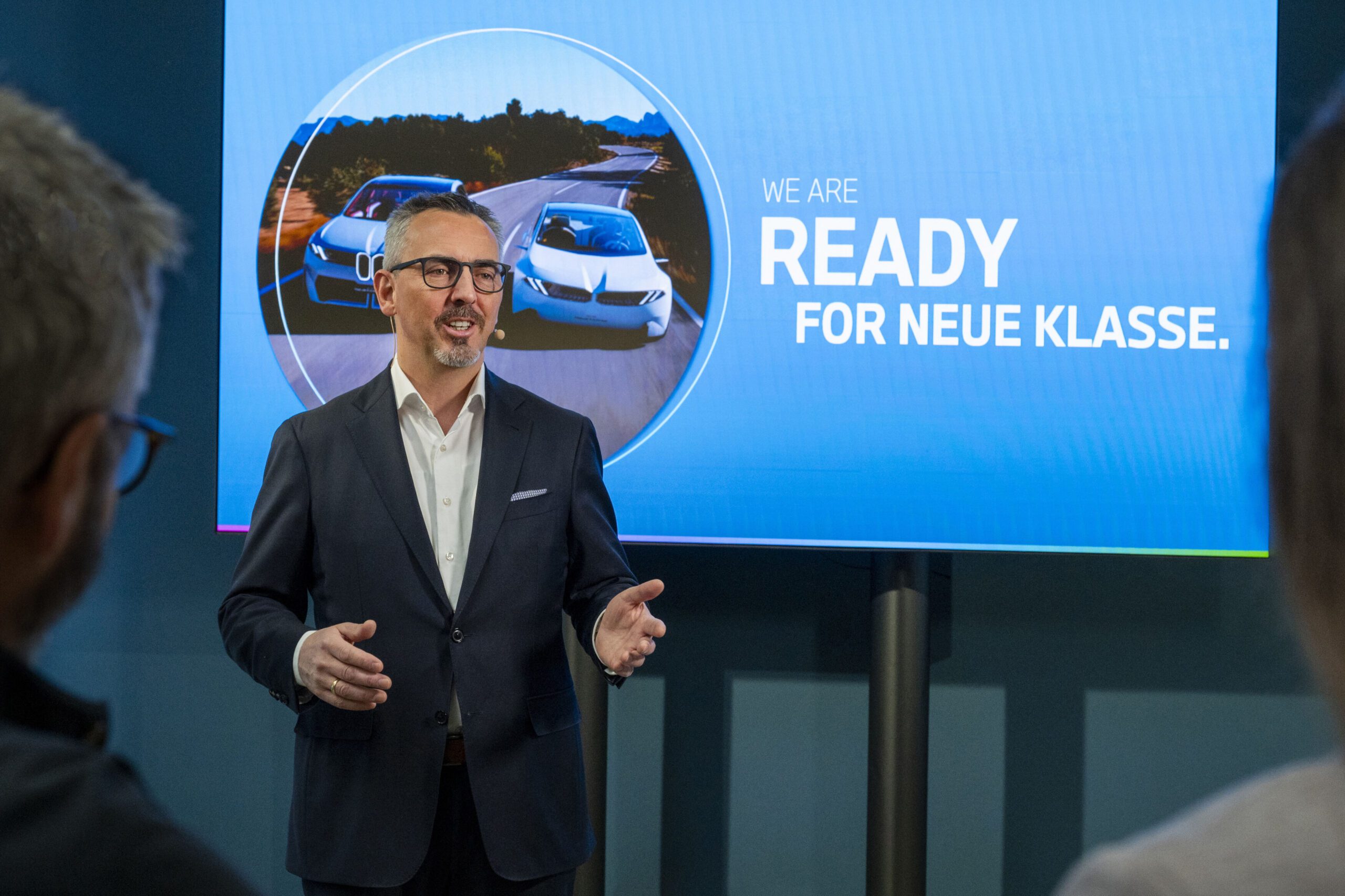 BMW Group reveals 800V technology