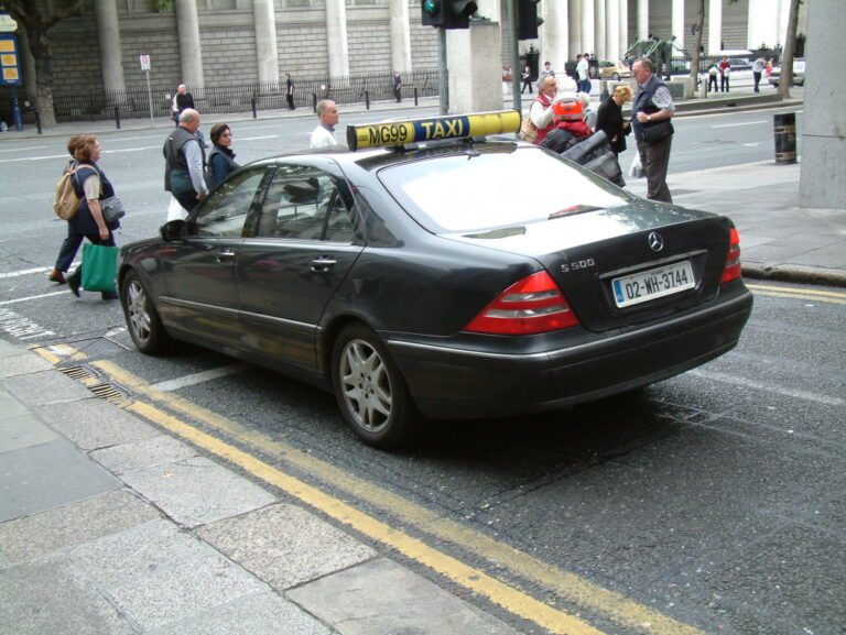 Ryanair boss has own taxi firm