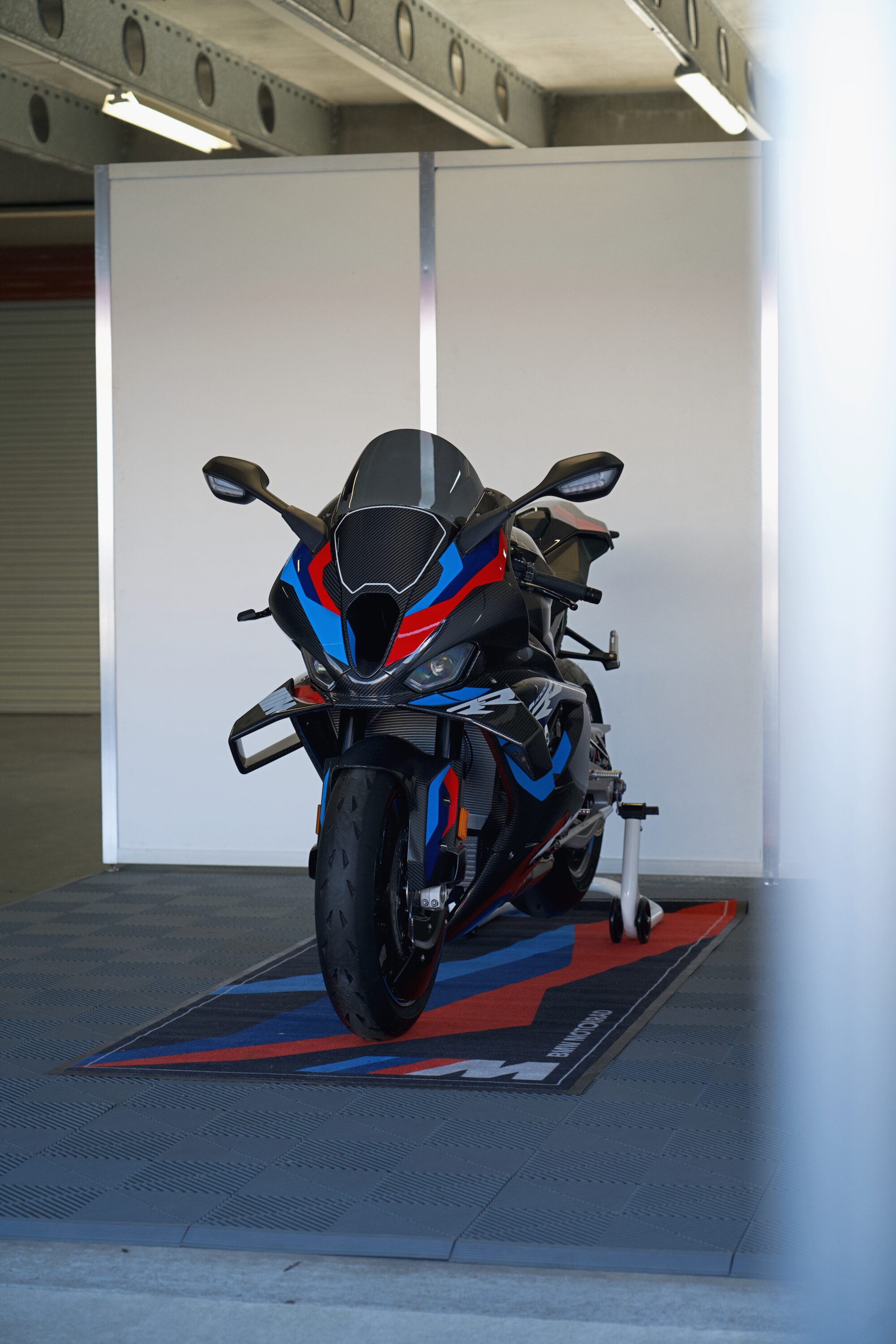 Capturing the thrills of the track with BMW Motorrad