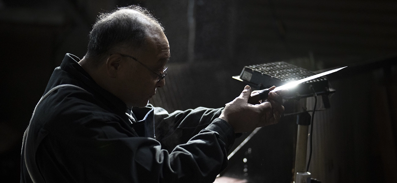 The Blade of Z - Nissan’s Innovative Slice of Art & Precision