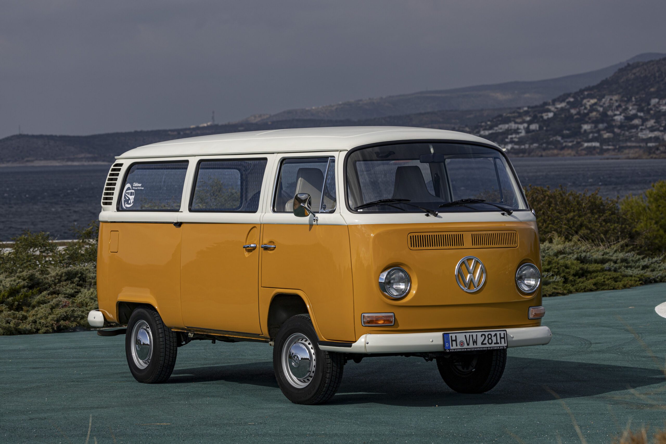 VW Kombi turns 75
