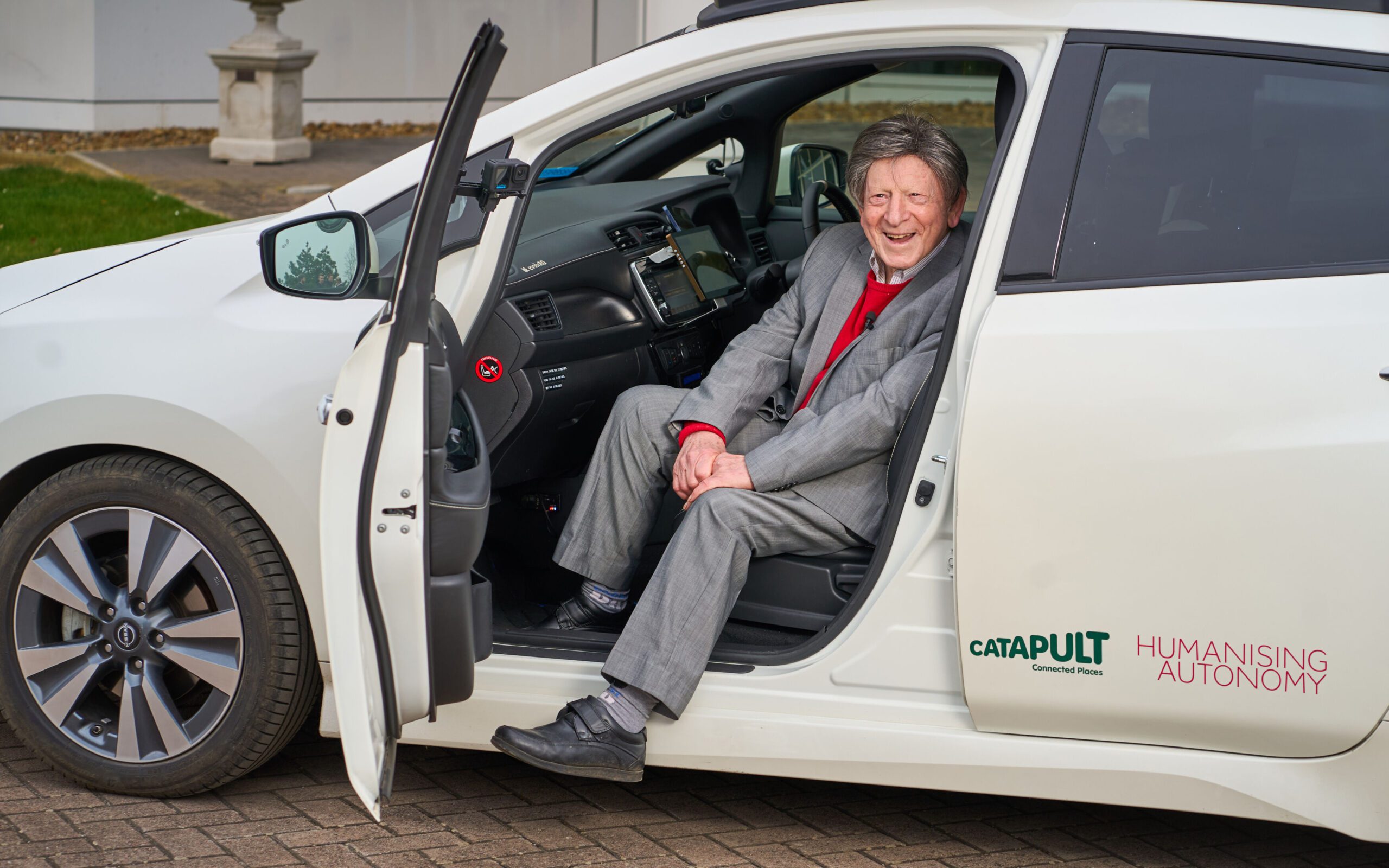 93-Year-Old Drives Hands-Free in a Nissan