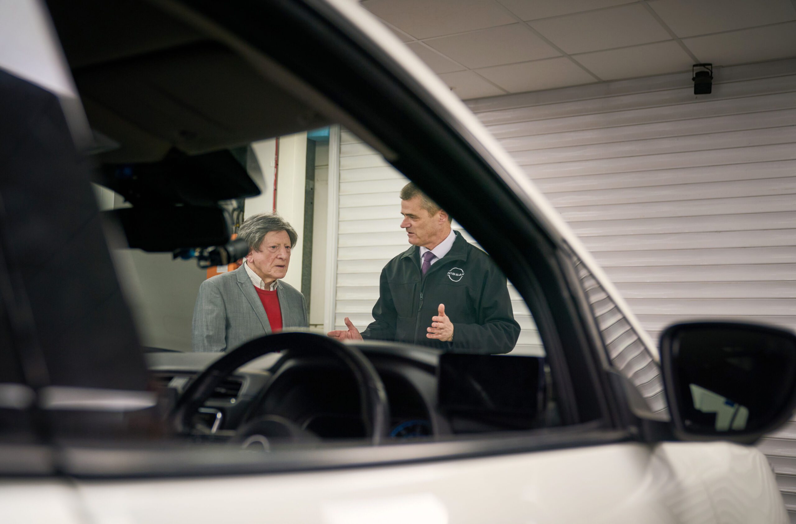 93-Year-Old Drives Hands-Free in a Nissan