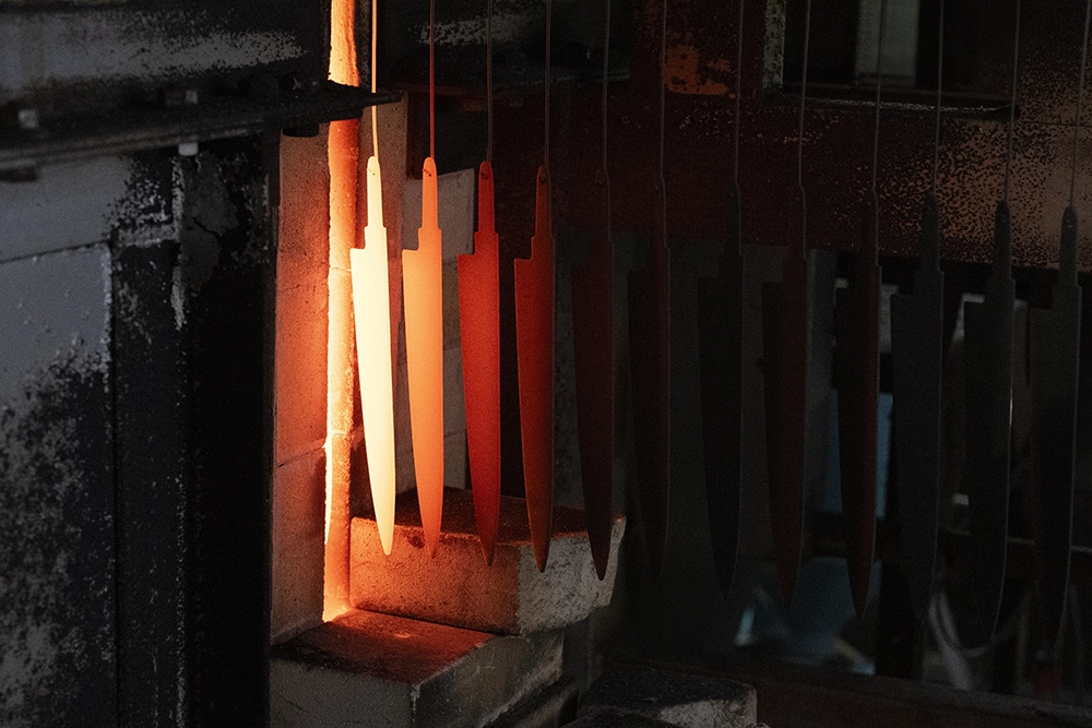 The Blade of Z - Nissan’s Innovative Slice of Art & Precision