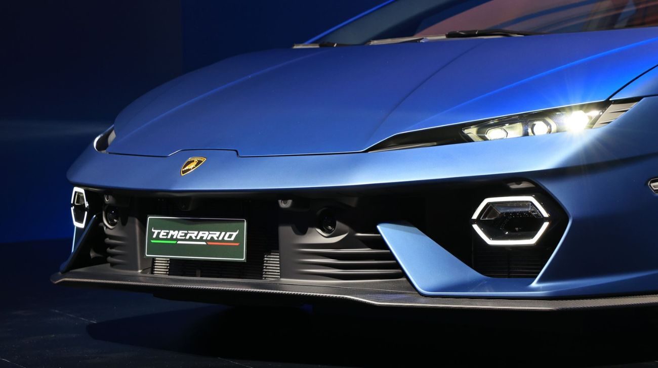 Lamborghini Temerario - Turbocharged Chaos and the Dawn of a New Era