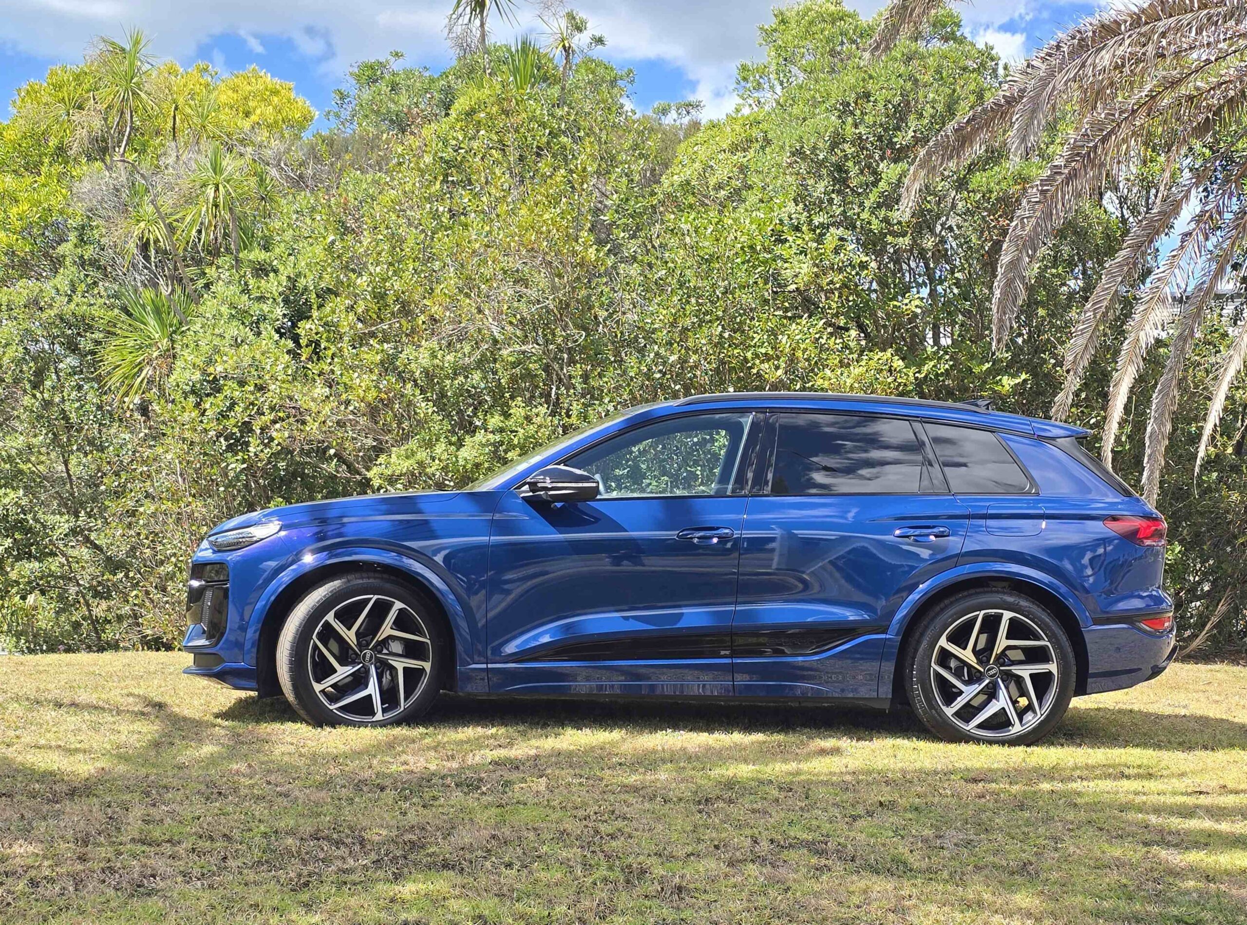 Audi Q6 e-tron - A Family-Friendly EV with Porsche DNA
