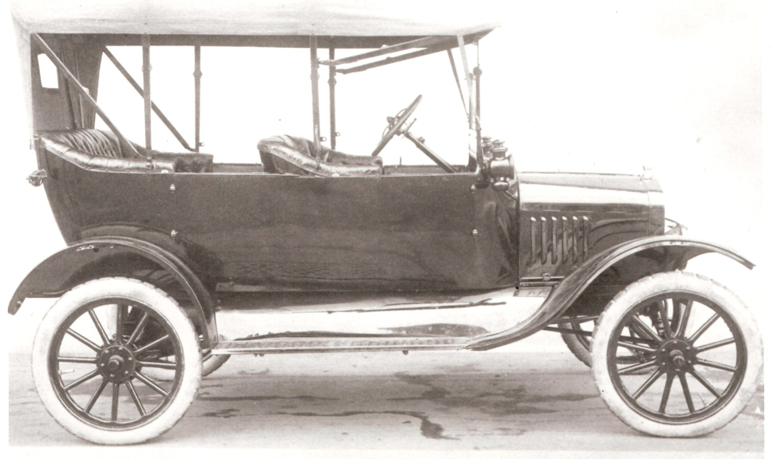 Ford Australia Celebrates 100 Years - almost as old as Australia itself!