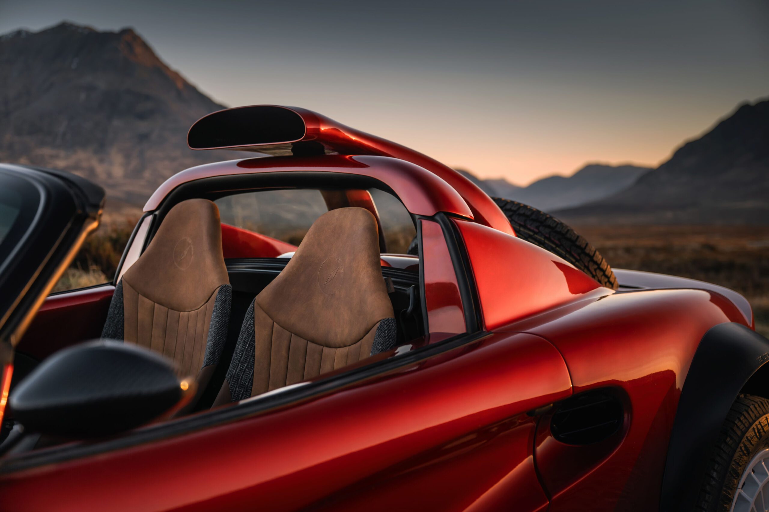 An Elise S1 off-roader - seriously? Get Lost