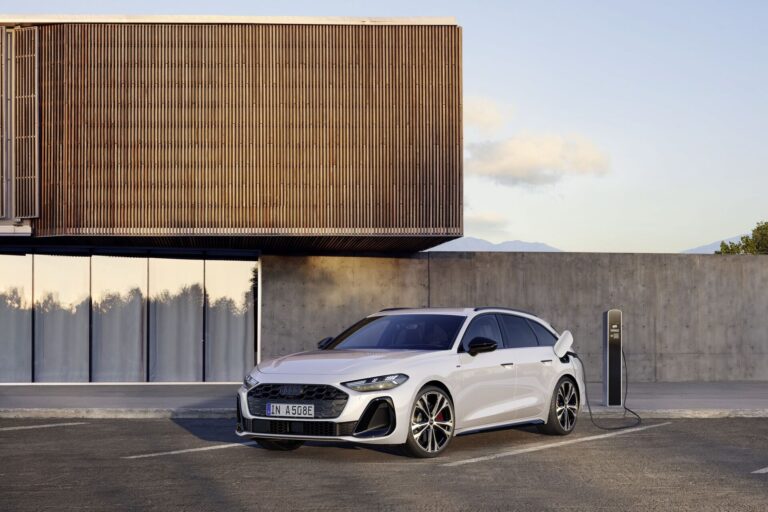 Audi A5 Avant e-hybrid NZ
