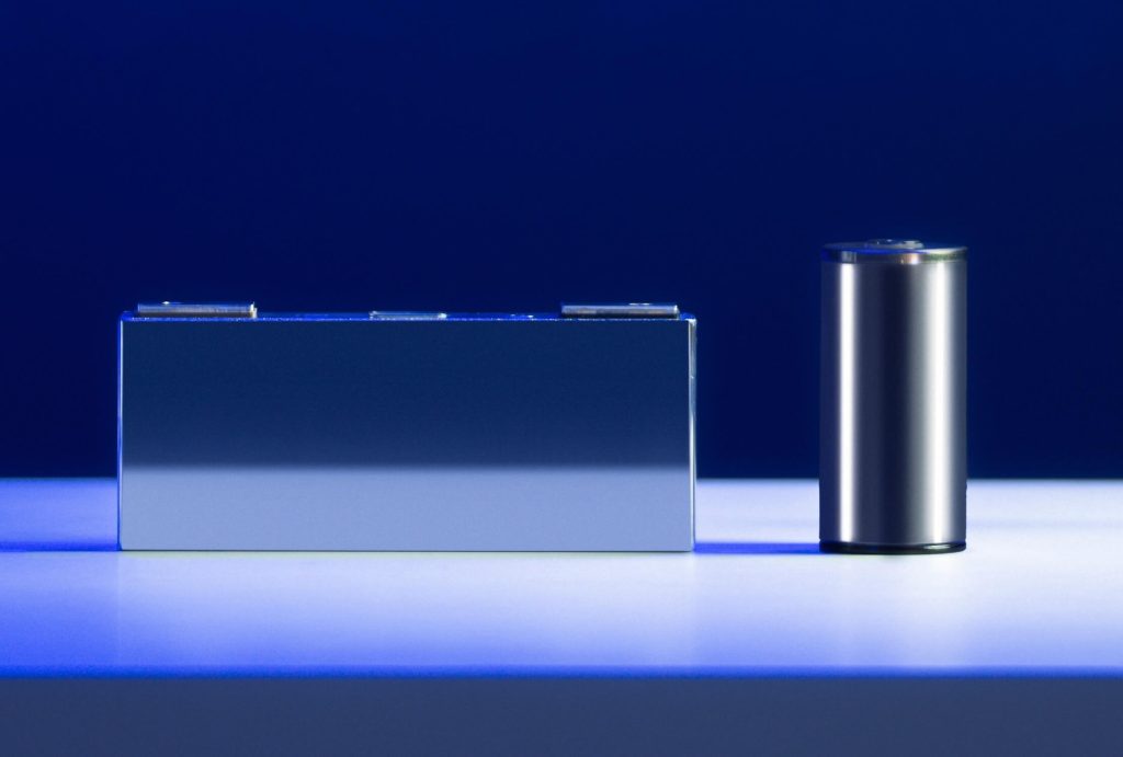 Nuclear batteries