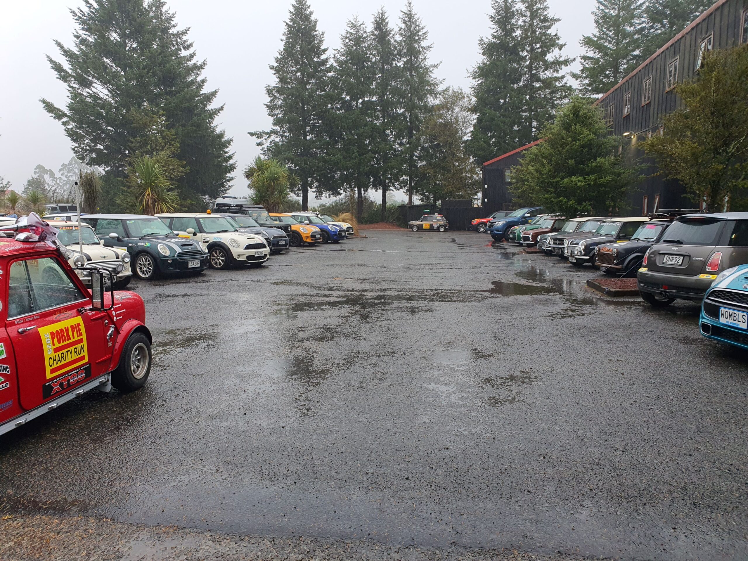 Minis gathered at the hotel in National Park at the beginning of day two of the 2025 Pork Pie Charity Run.