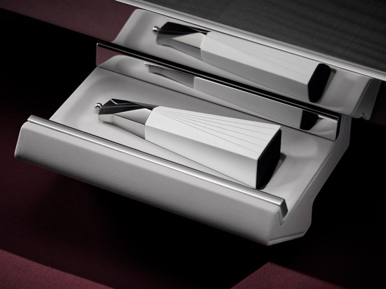 Pricey Rolls-Royce Chess Set – Certainly Not for Rookies