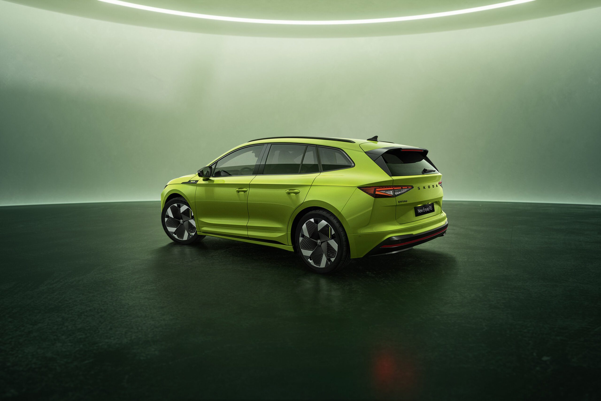 Škoda Enyaq family adds vRS