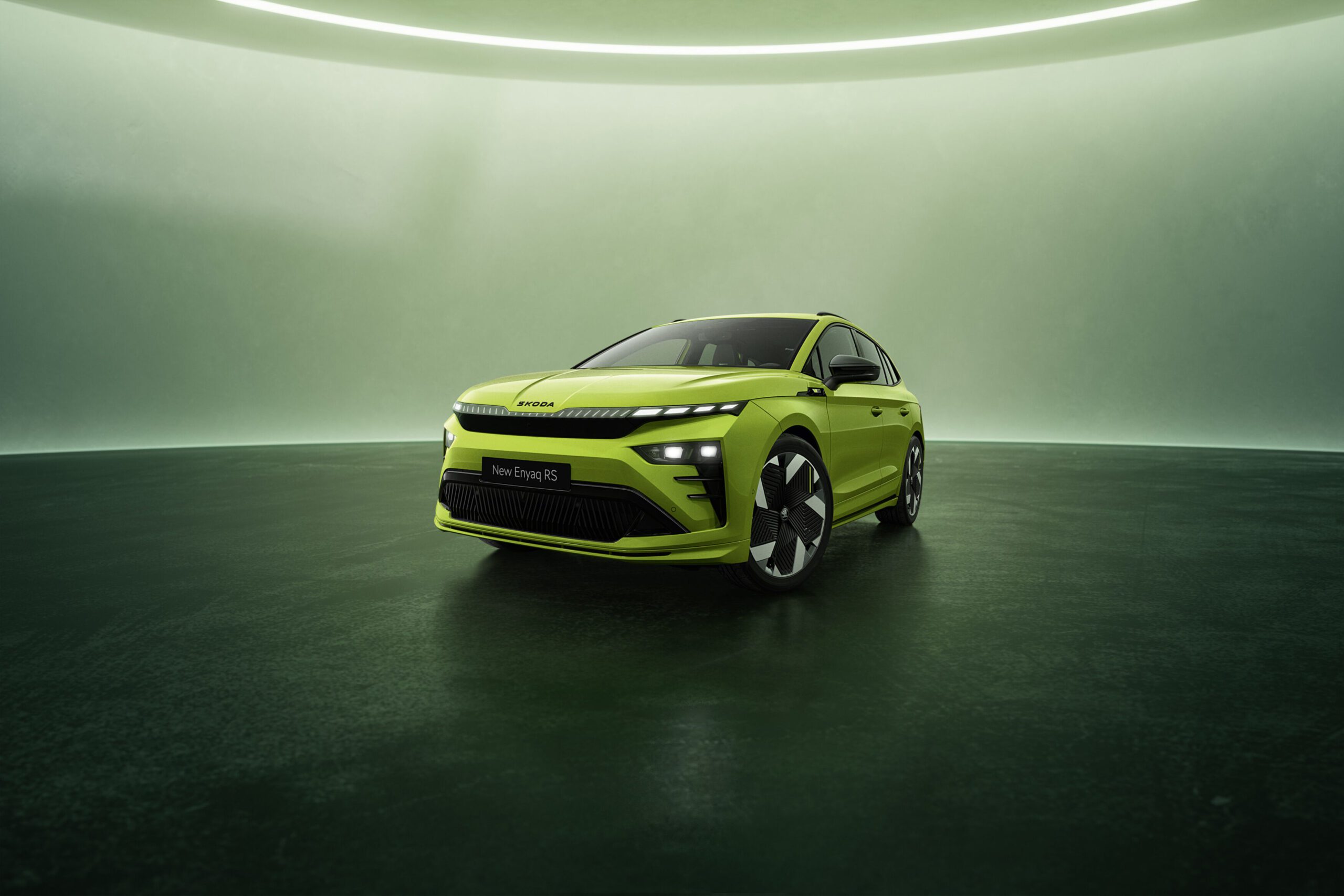 Škoda Enyaq family adds vRS