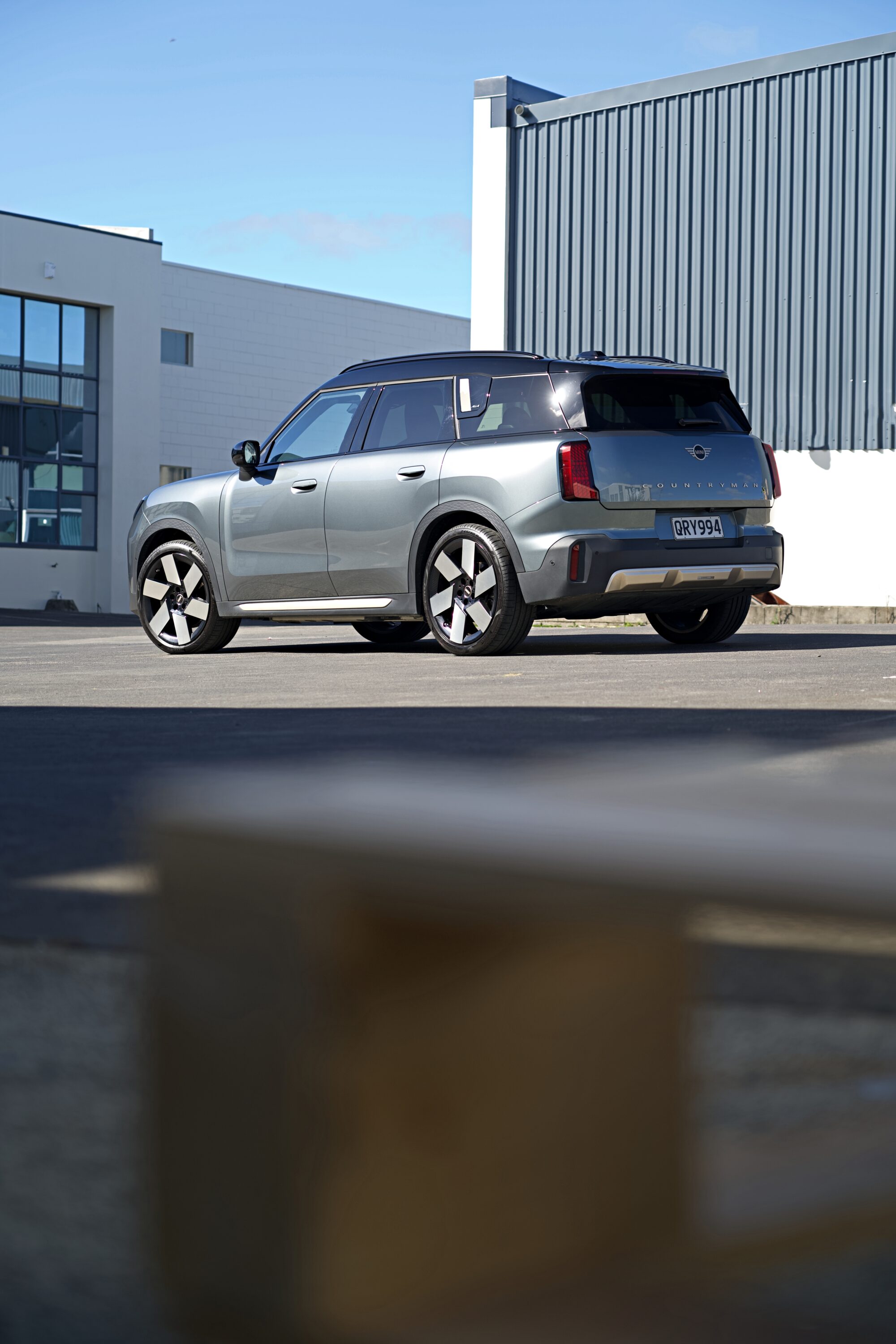 Yellow S, Same Sass - Mini Countryman SE Review