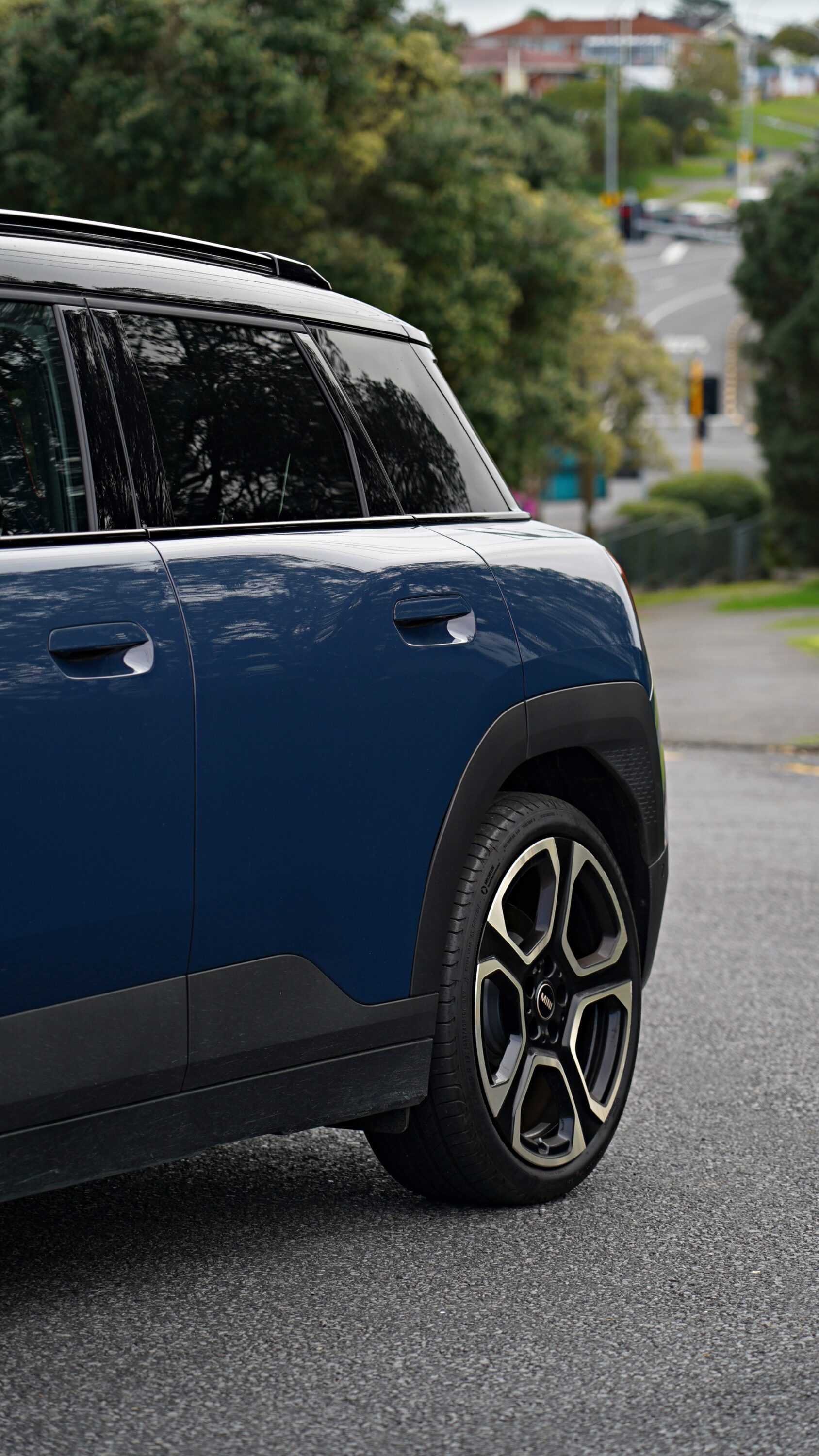 It's a Middle Child Thing - Mini Aceman SE Review
