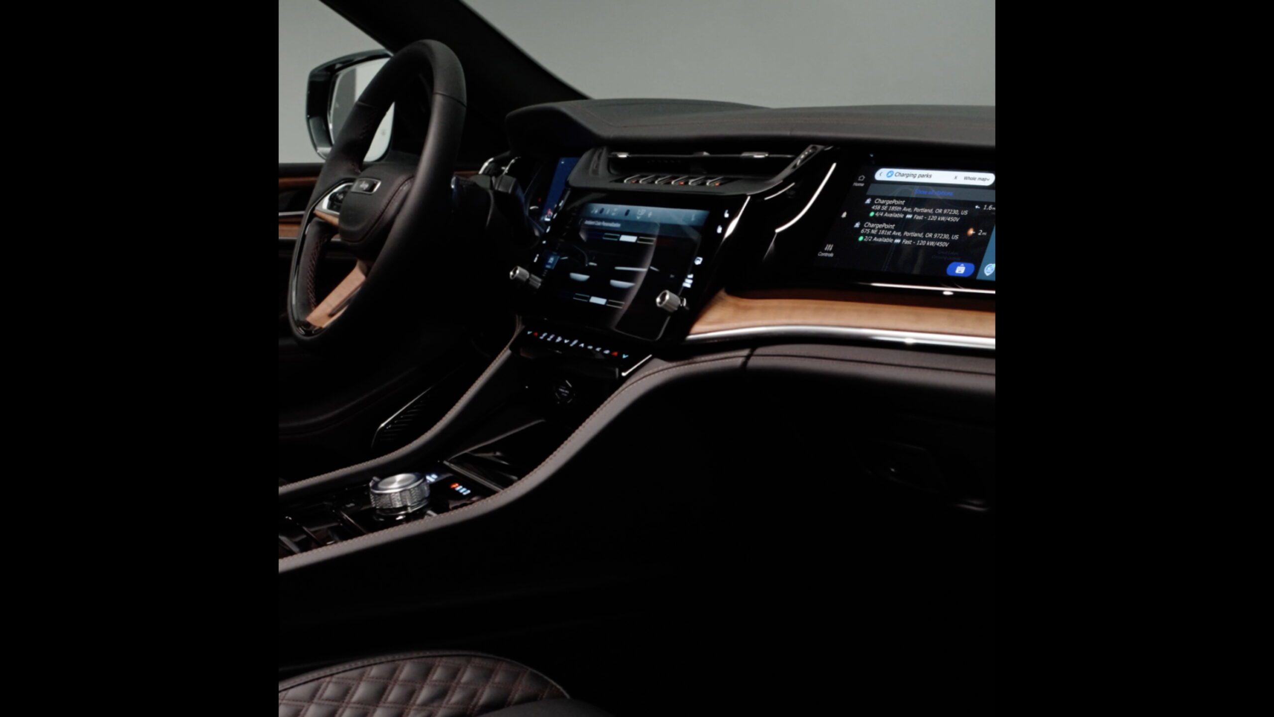 Peek at the 2026 Jeep Grand Cherokee