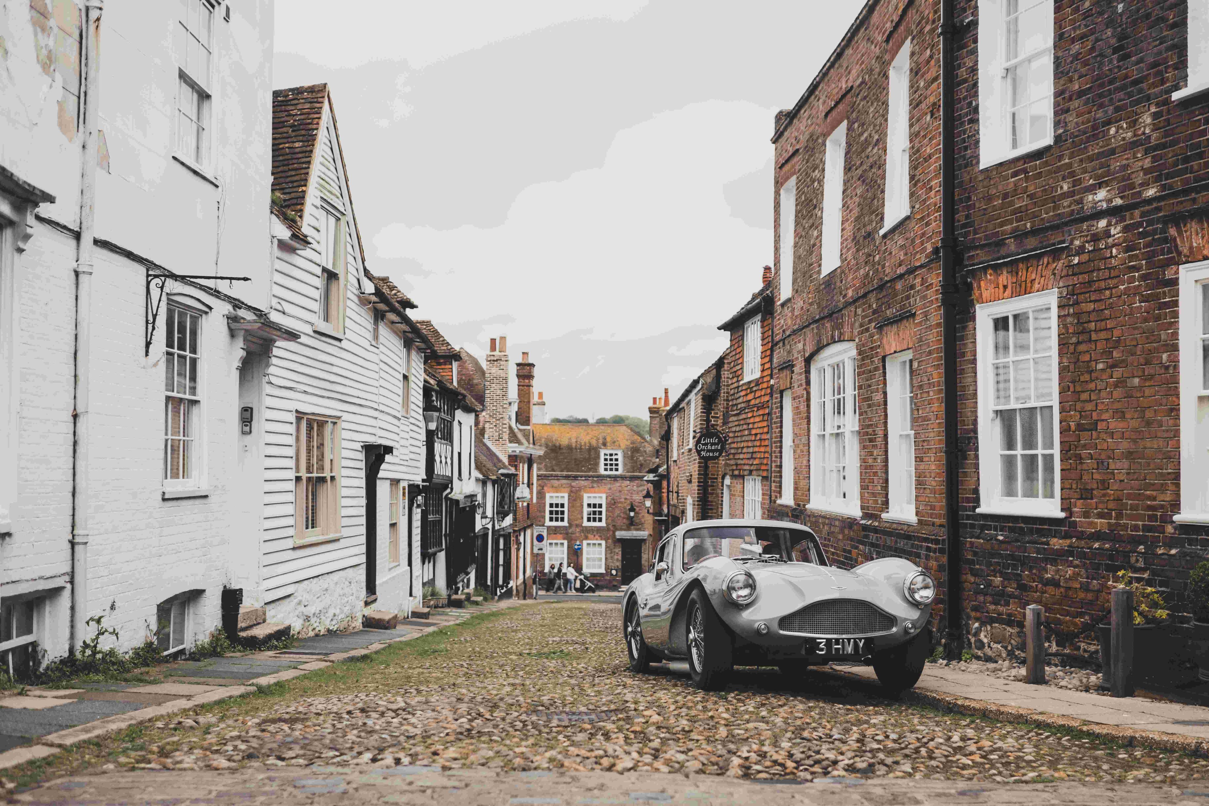Two stunning Aston Martin's to star at Concours of Elegance 2025