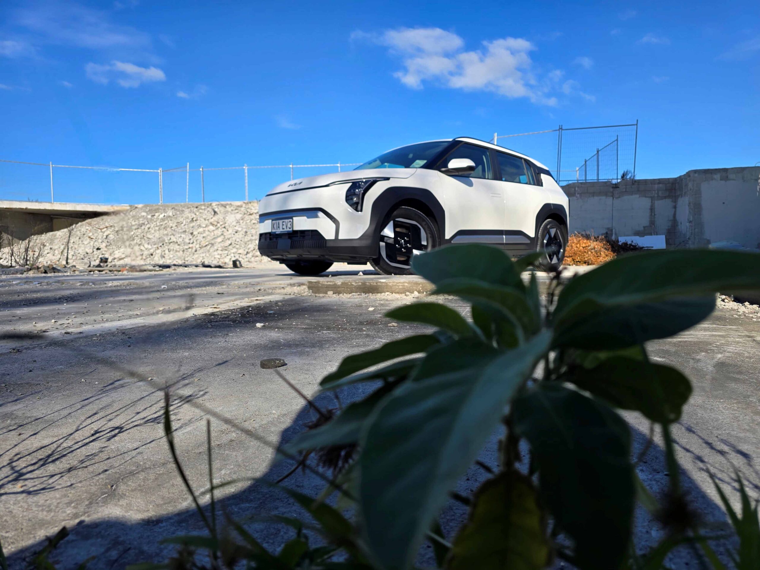 Small footprint BIG range - Kia EV3 Long Range Review NZ