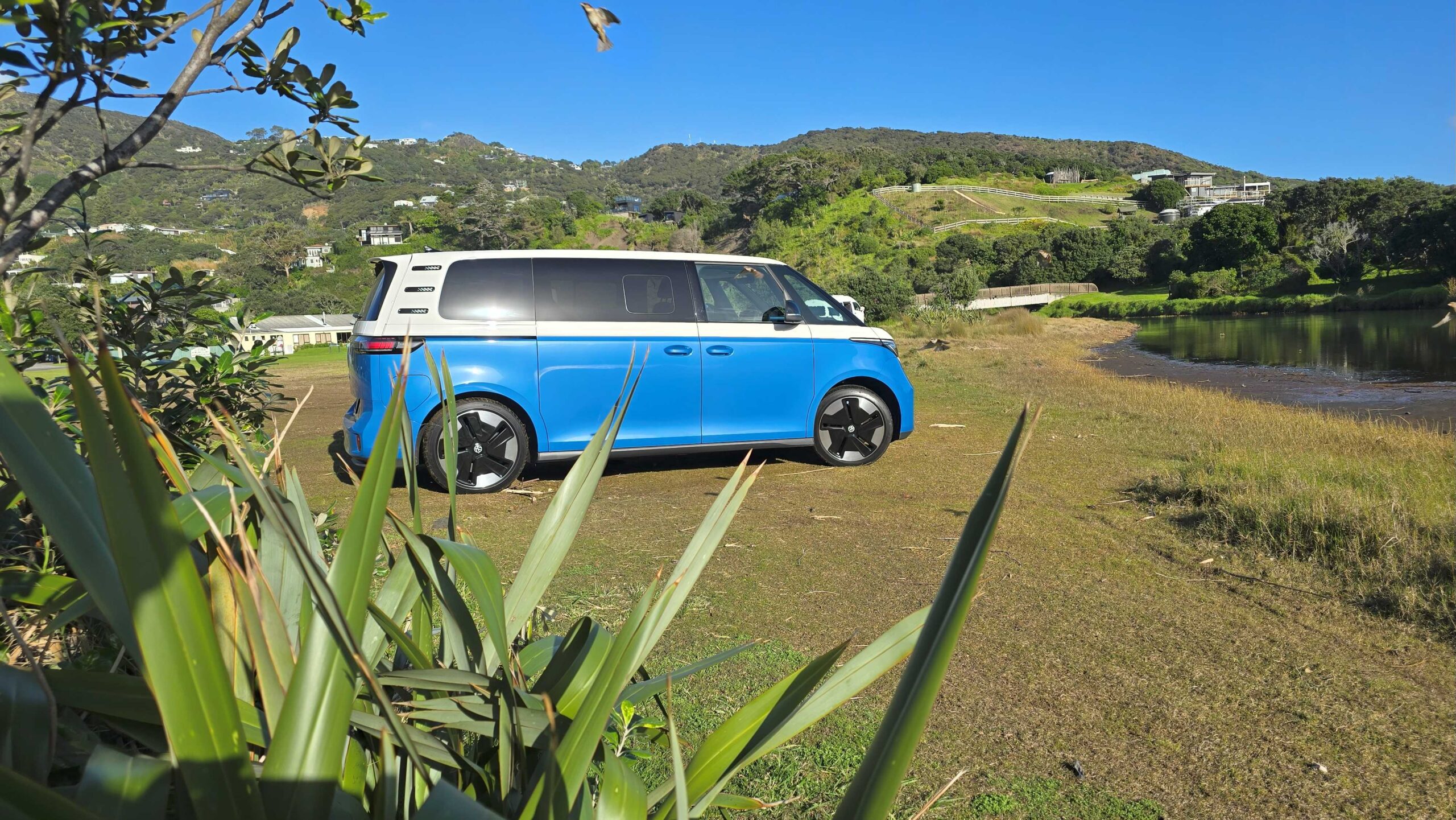 ID.Buzz First Drive - A New Electric Icon with an Old Soul