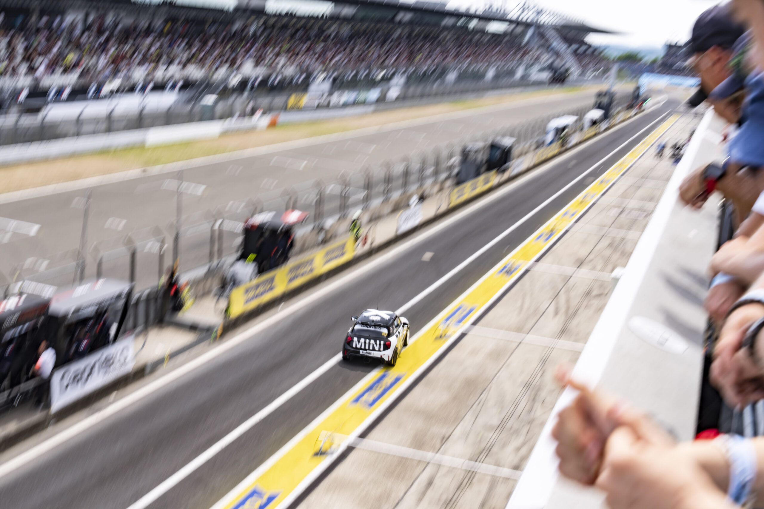 MINI and Bulldog Racing Conquer the Green Hell with a Podium Finish