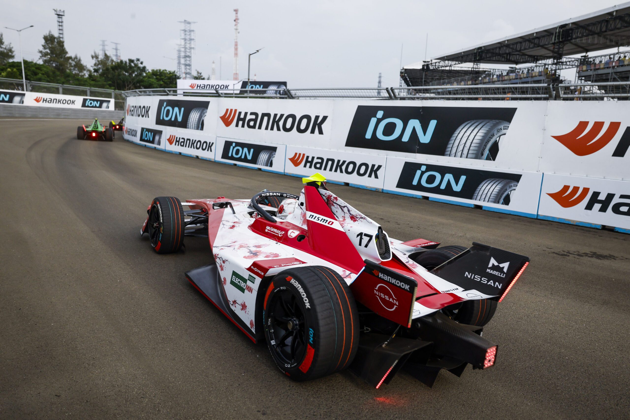 Nissan Formula E Team Battles Back in Jakarta Thriller