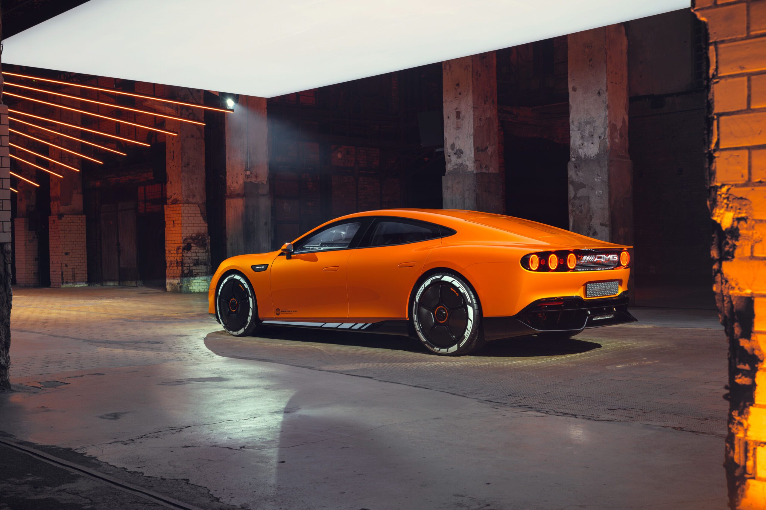 The Future of Performance - Mercedes CONCEPT AMG GT XX