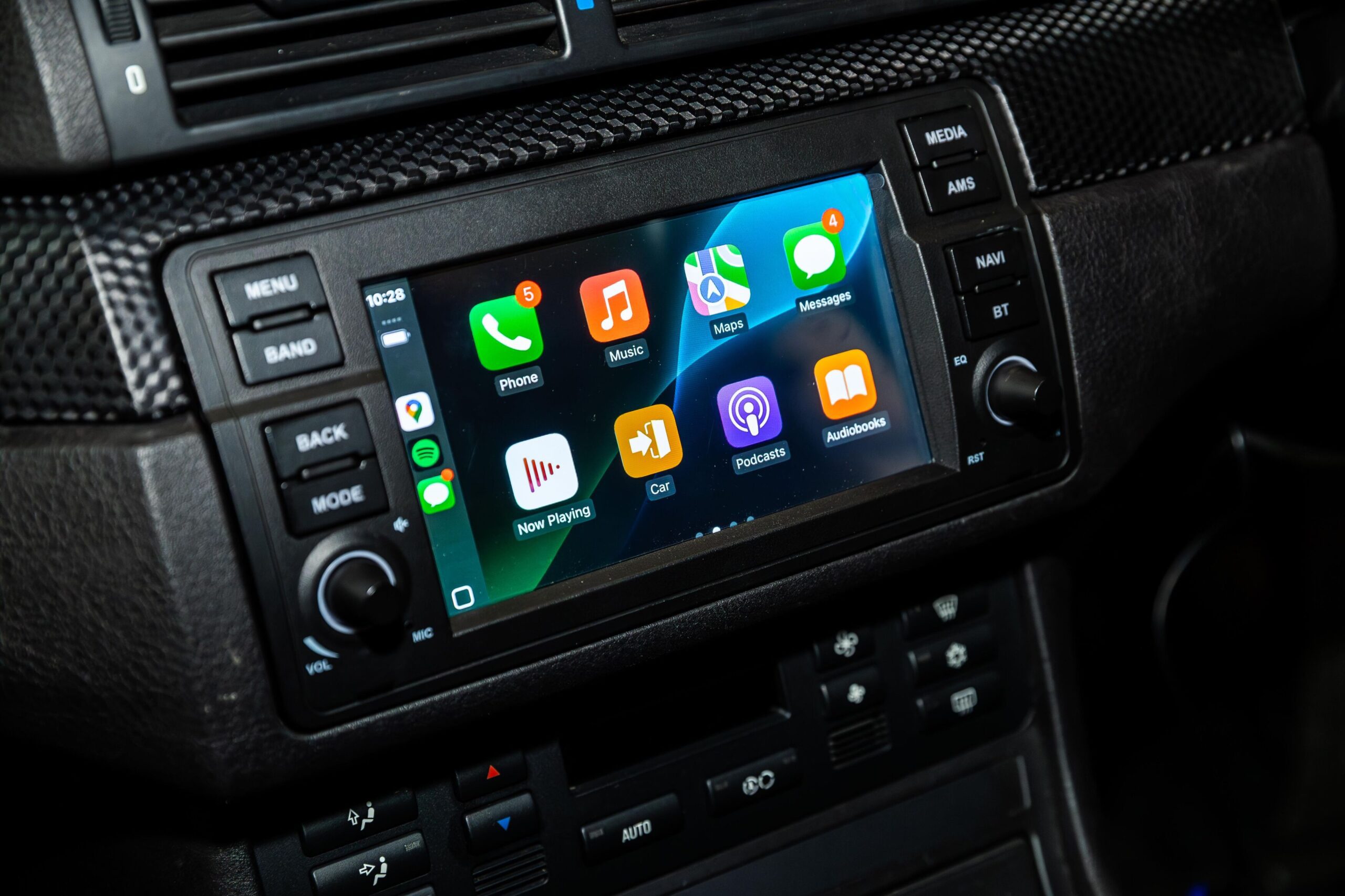 Drivers say no to Complex Car Tech