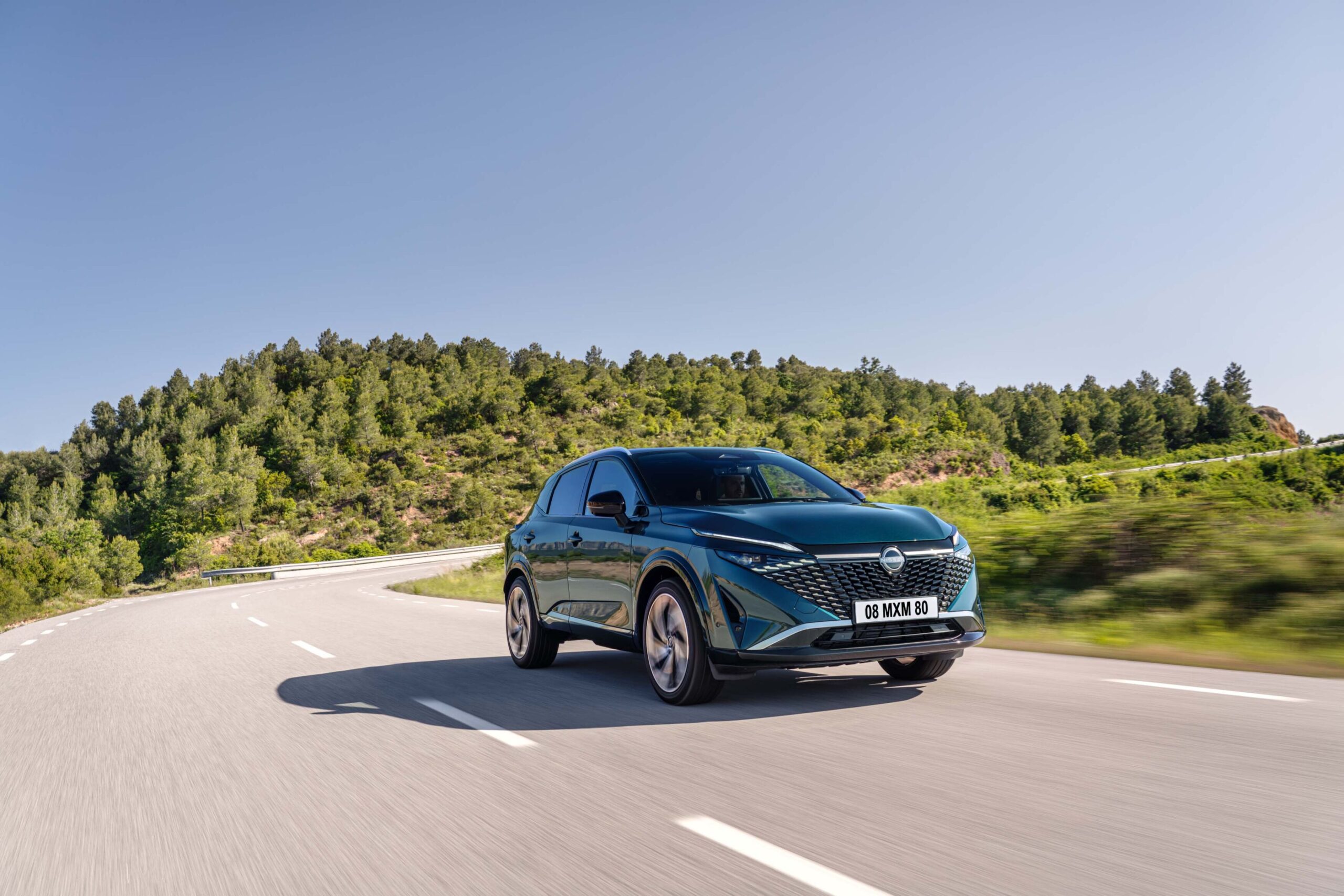 Nissan's New e-POWER - The Plug-free EV Experience