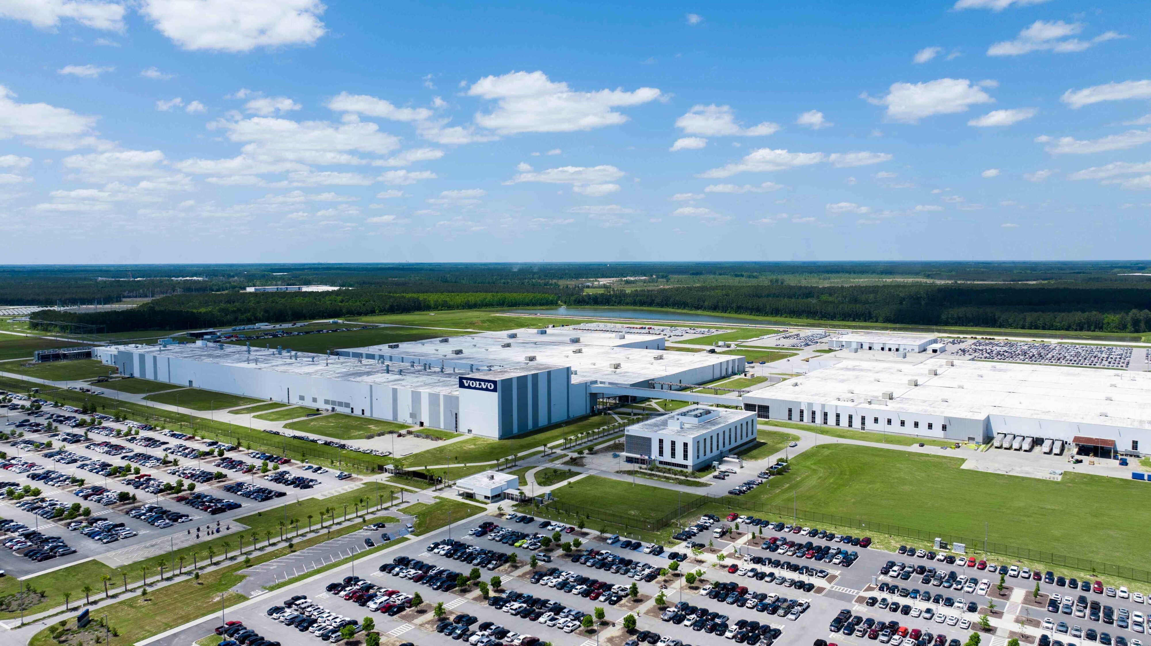 Swede-USA - Volvo's Bestselling XC60 Is Moving to South Carolina