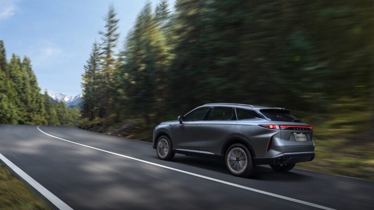 Omoda Unleashes a 395kW Hybrid Heavyweight for Under $70k