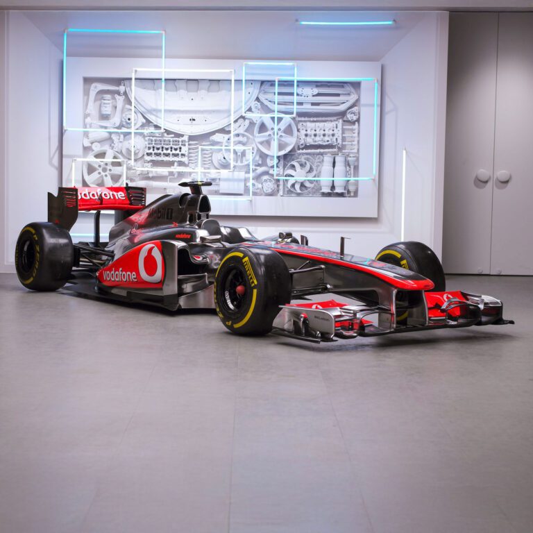 The Full McLaren - F1 Memorabilia Auction Smashes Records