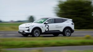 The Polestar 3 on its now World Record run.