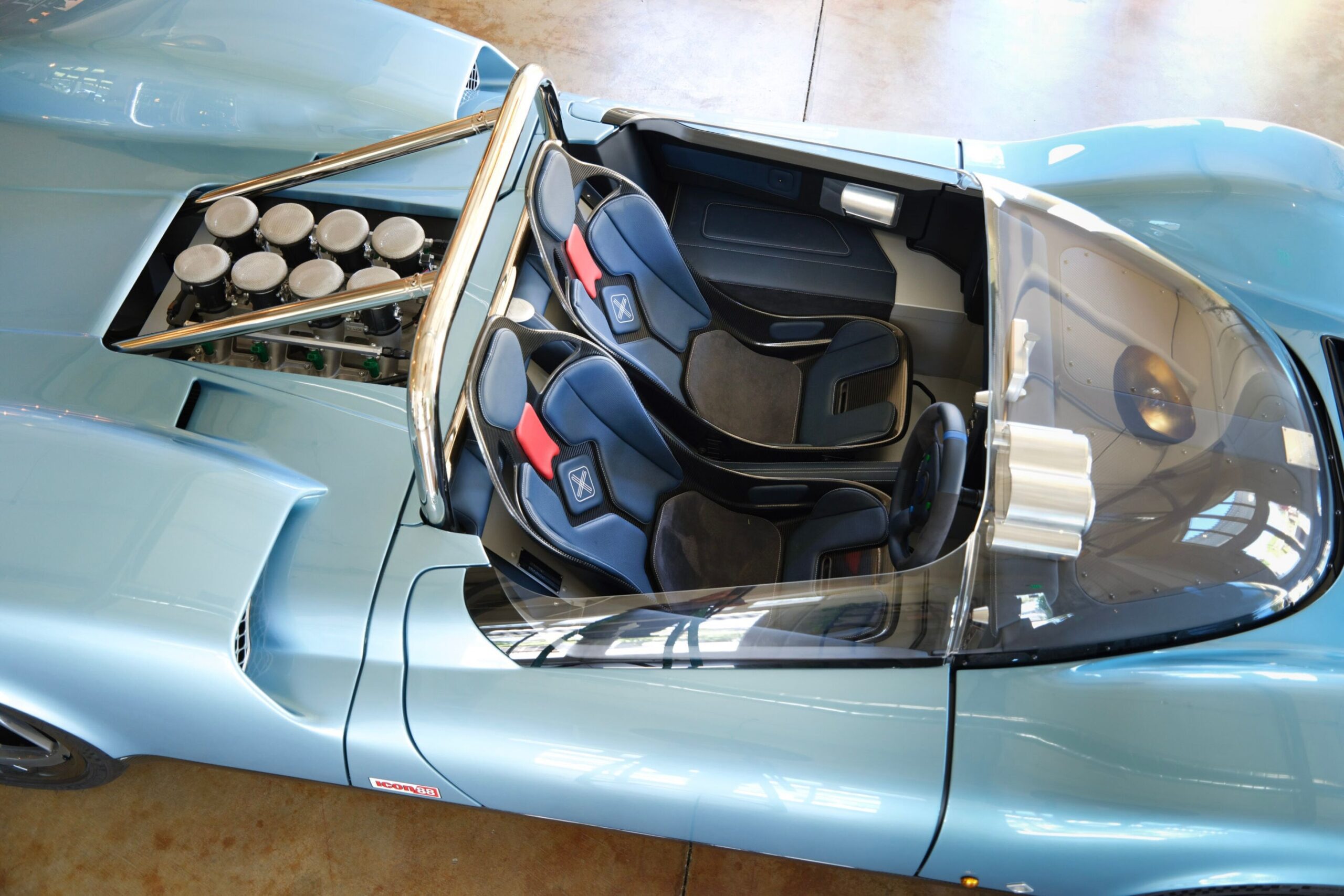 F1 Legend Unleashes a 900kg Can-Am-inspired Supercar