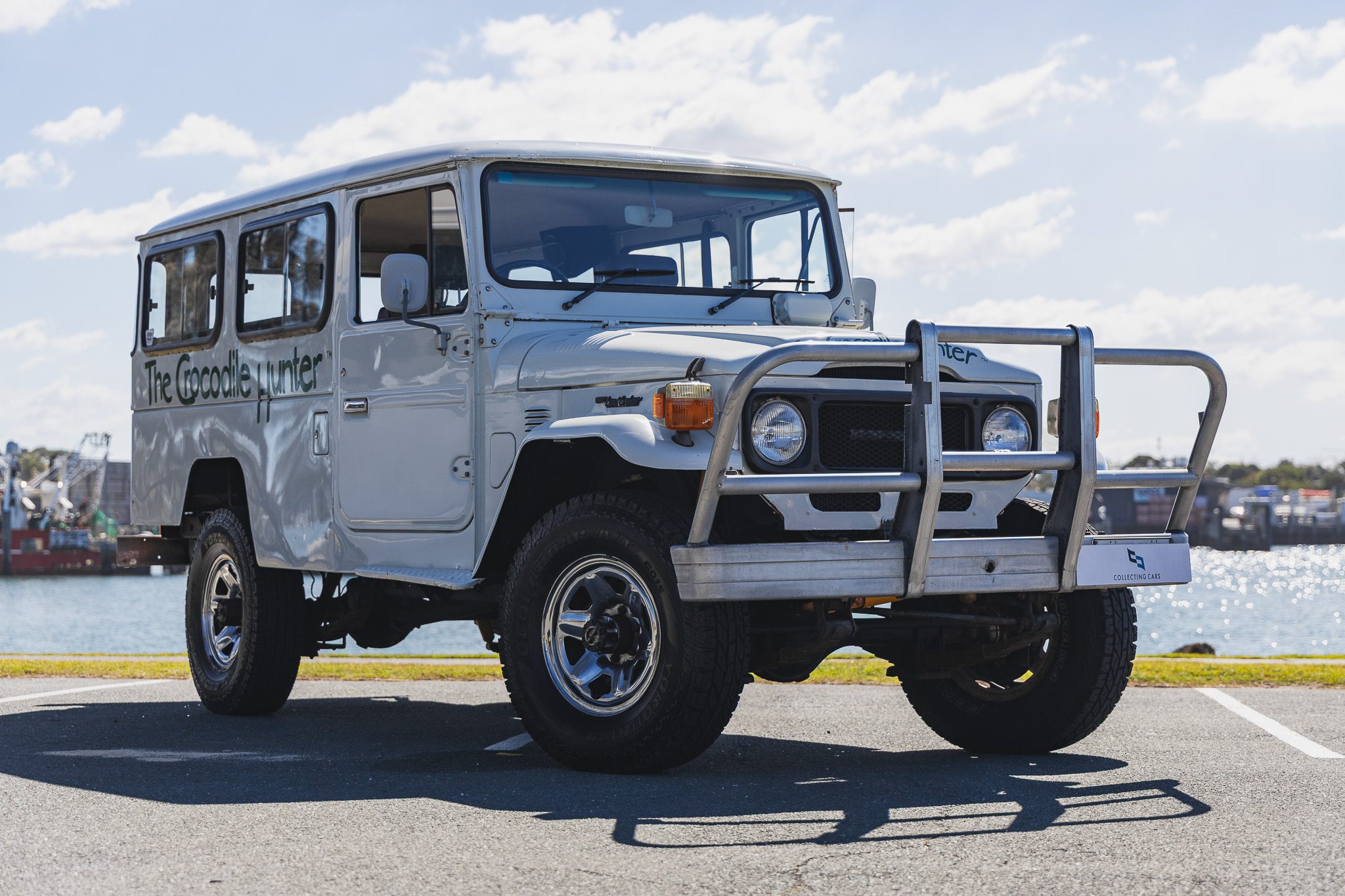 Crikey, the Crocodile Hunter's LandCruiser is up for grabs