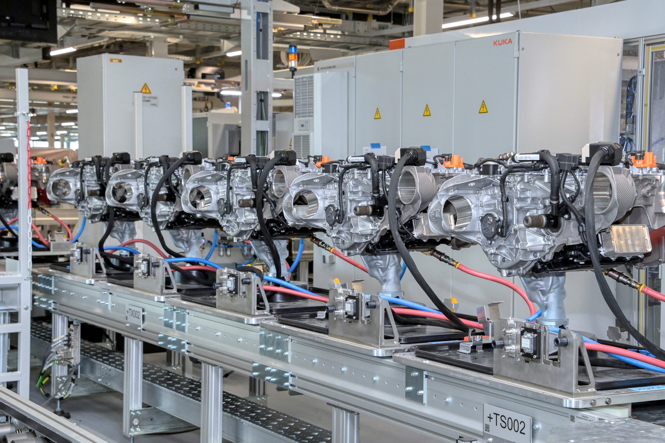 BMW's Heart Goes Electric - Austrian Plant Powers Up the Neue Klasse