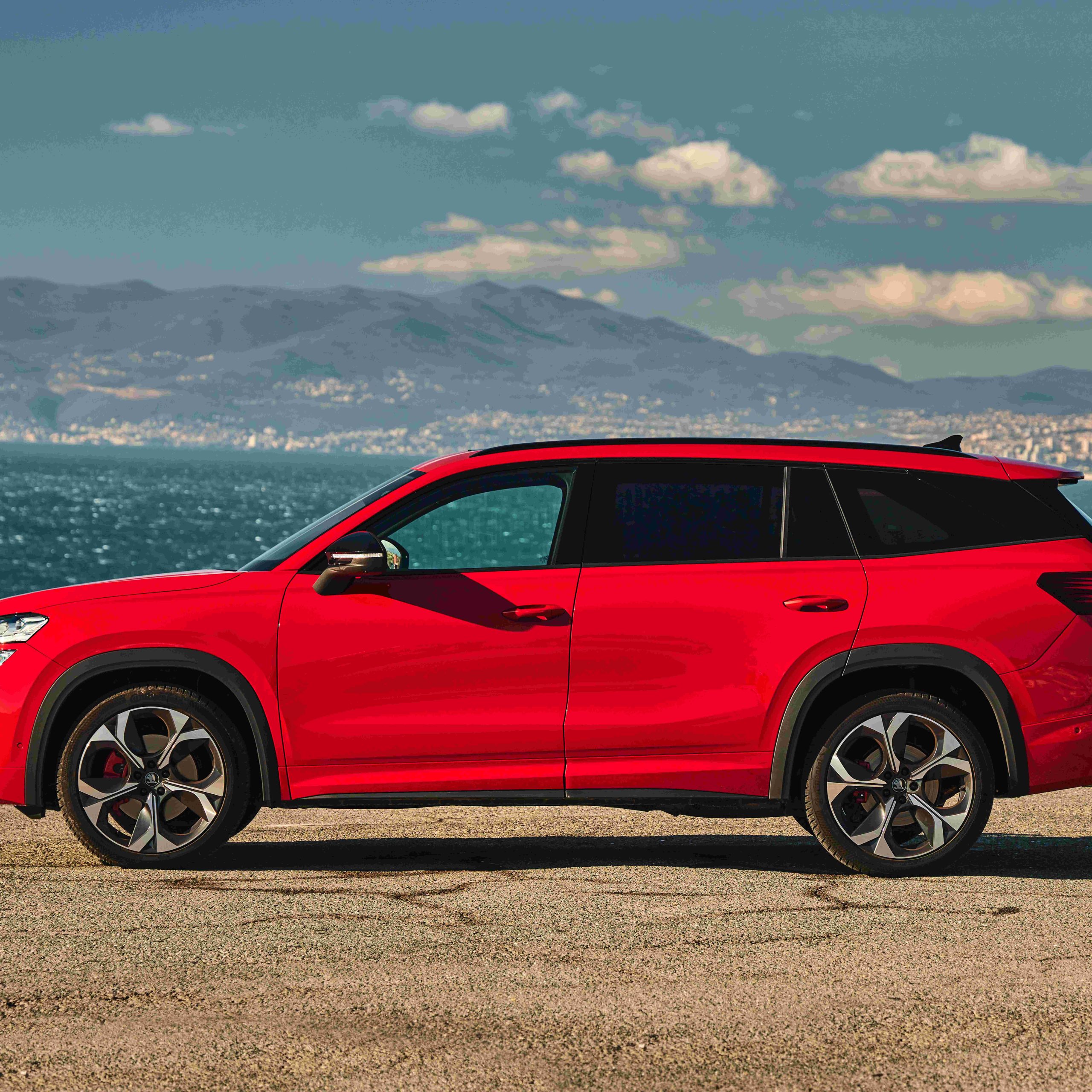 New Škoda Kodiaq RS - The Family Hauler That Thinks It’s a Hot Hatch