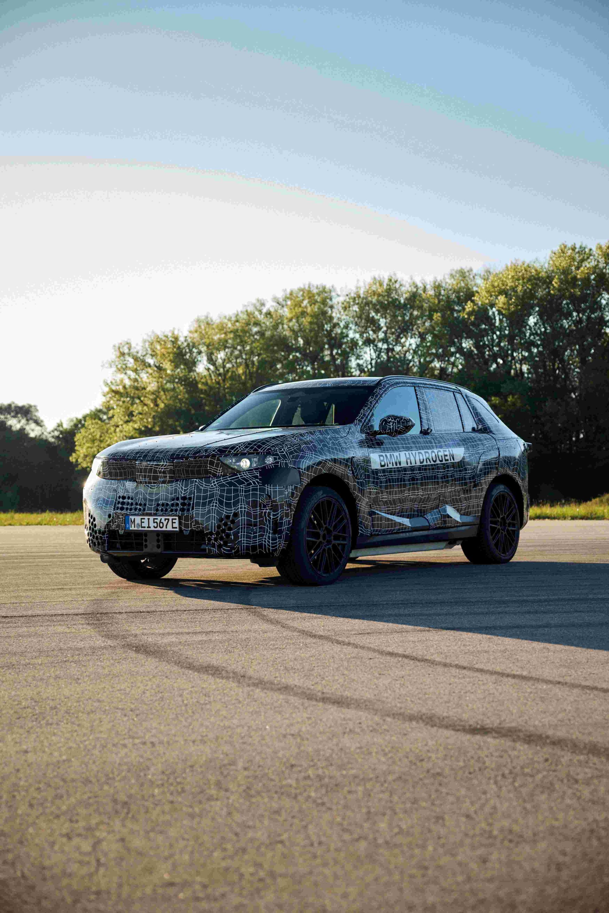 BMW's iX5 Hydrogen Hero - Far More Than Just Another EV