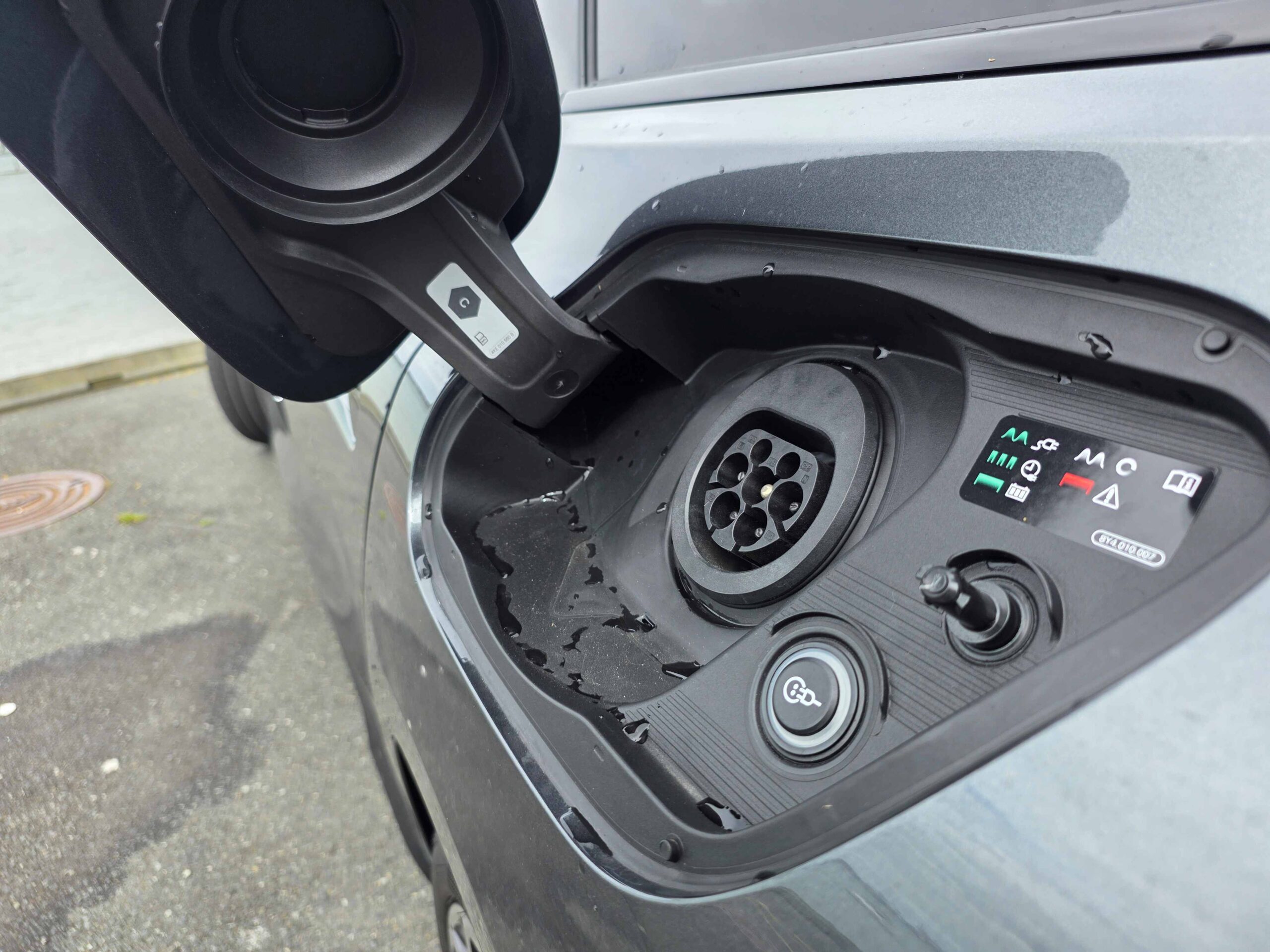 2025 Audi A5 Avant S-Line PHEV Review - The Perfect Quattro?