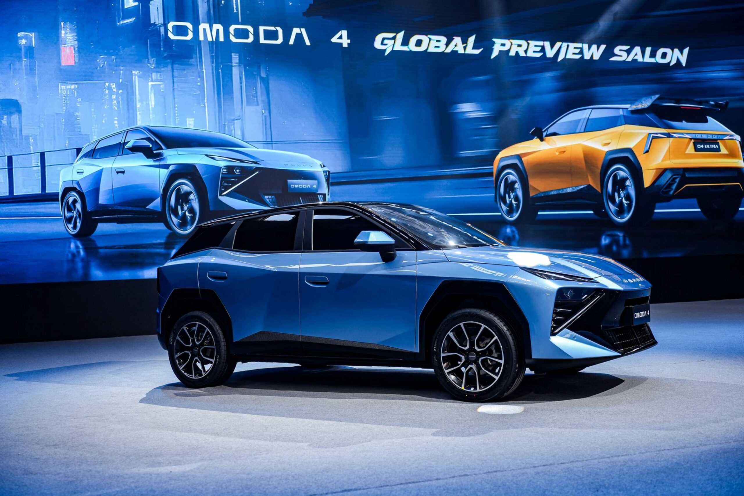 Omoda's Sci-Fi Future - Cyber-Mech SUVs and Hybrid Power revealed