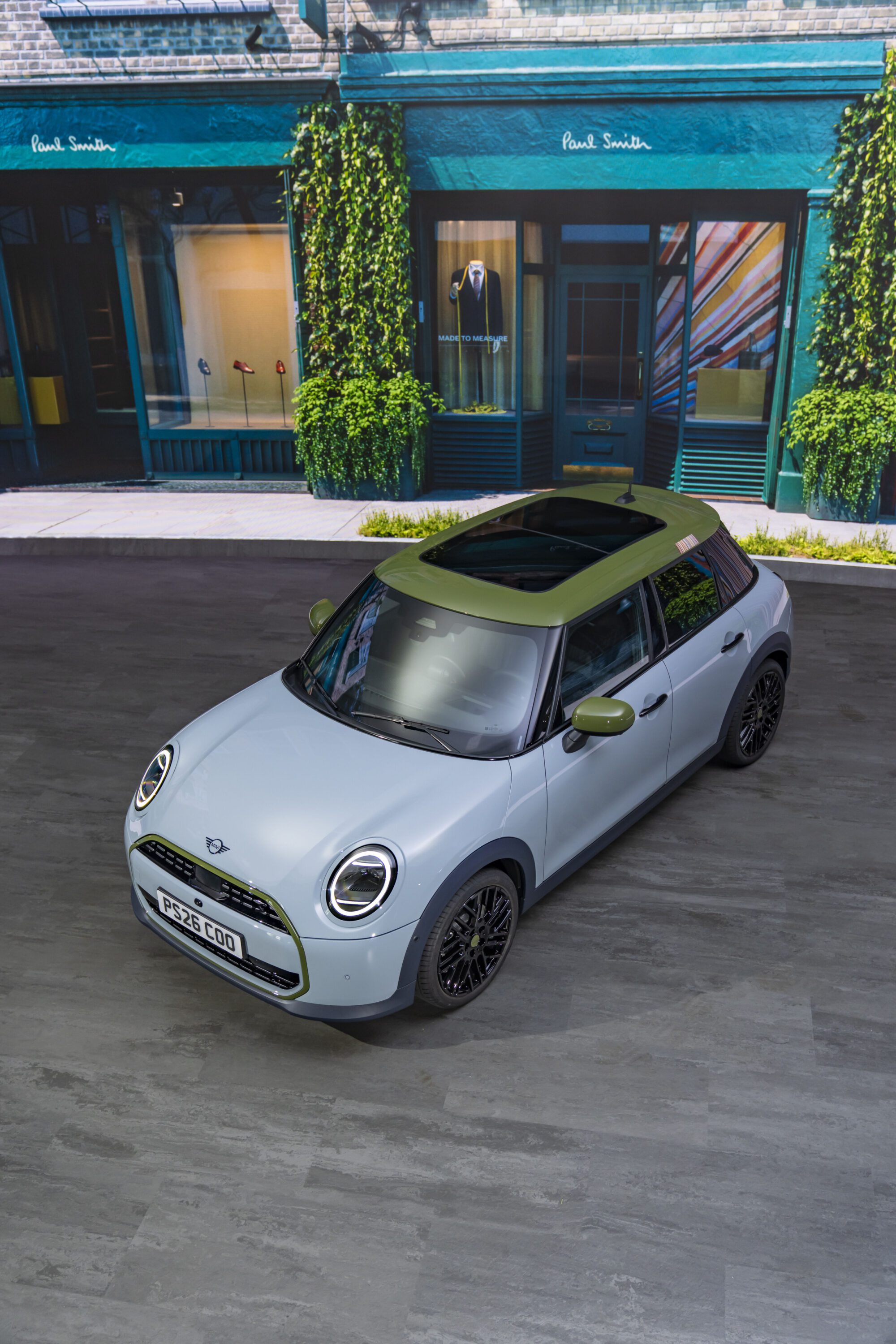 British Icon Remix - MINI Paul Smith Edition
