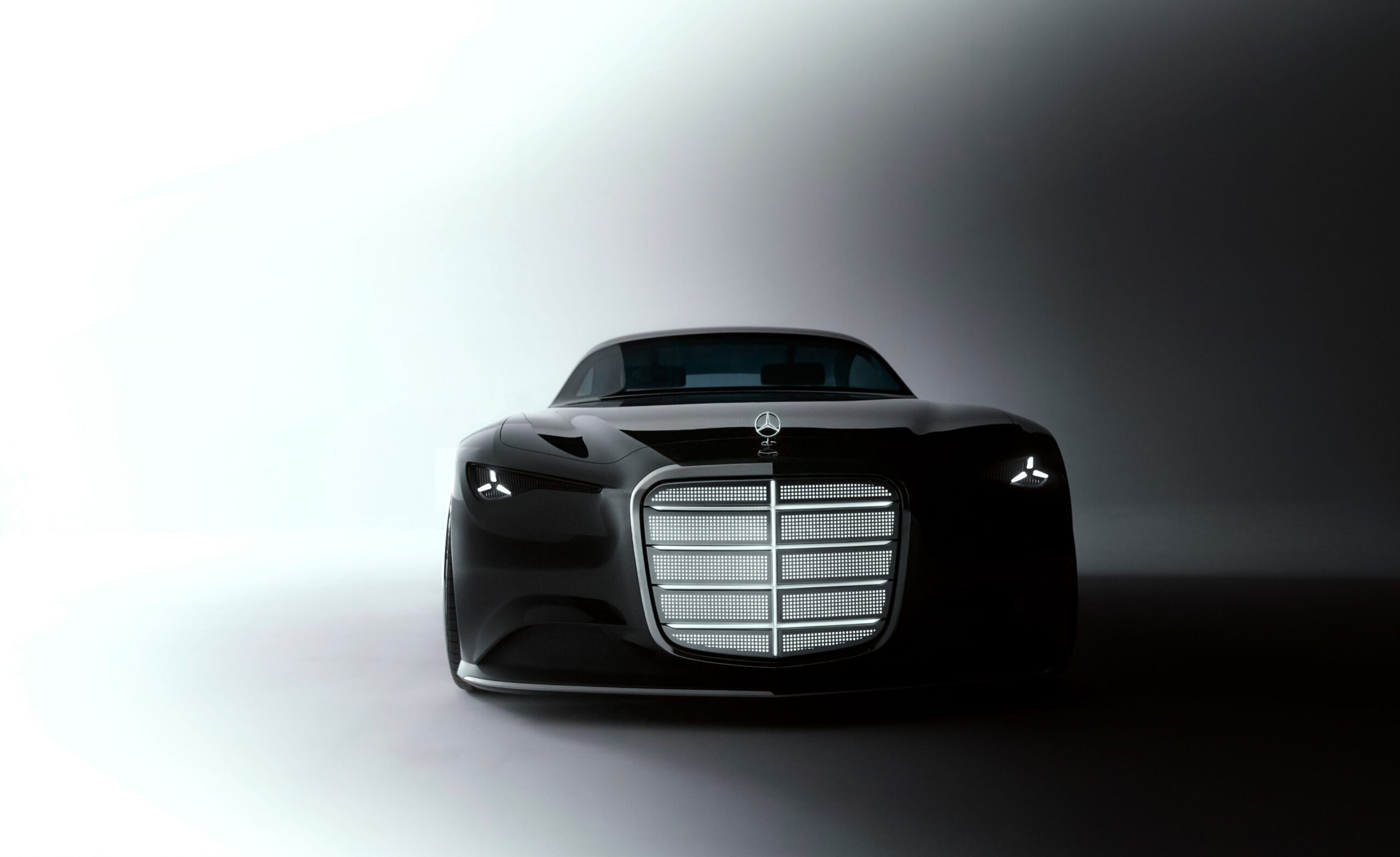 Mercedes-Benz Vision Iconic - Is This Art Deco Stunner the Future of Luxury?