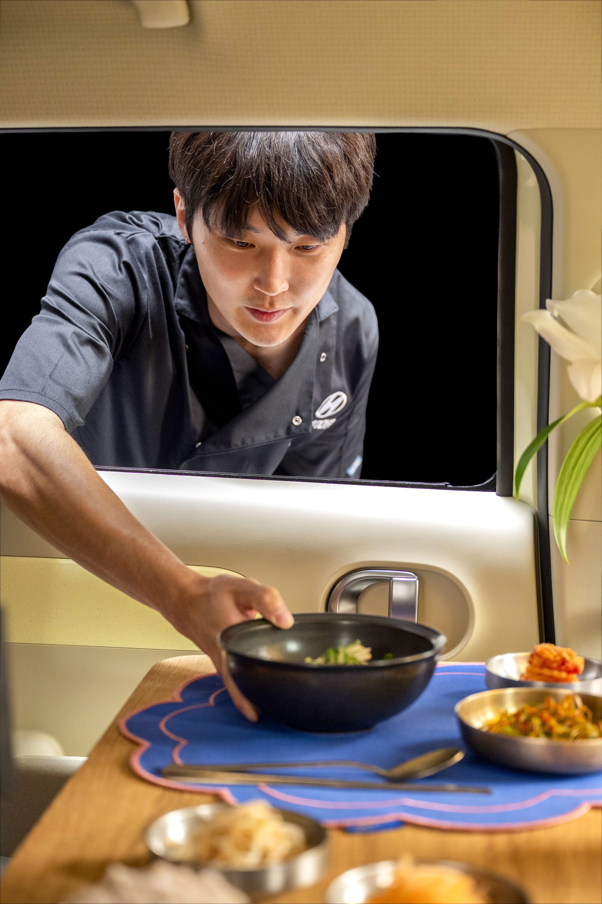 No Tables? No Problem - Hyundai Opens a Restaurant in the Backseat of its New EV